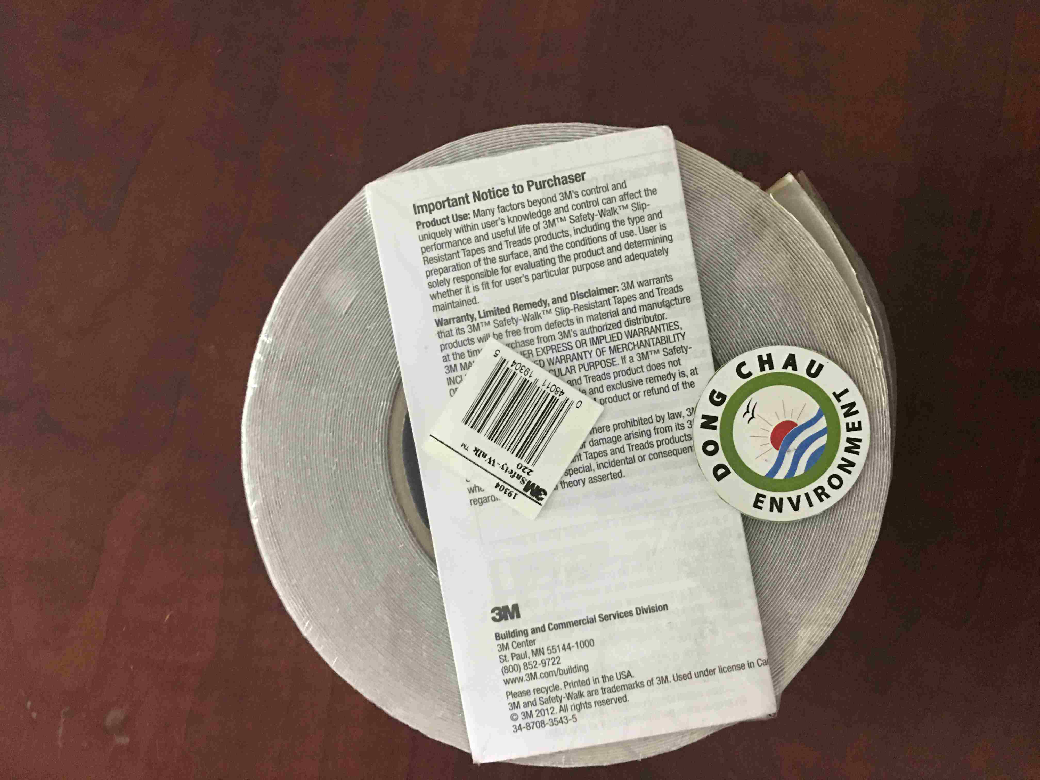 dan-nen--trang-3m-220 liên hệ đông châu báo giá Băng keo chống trượt màu trắng 3M 220