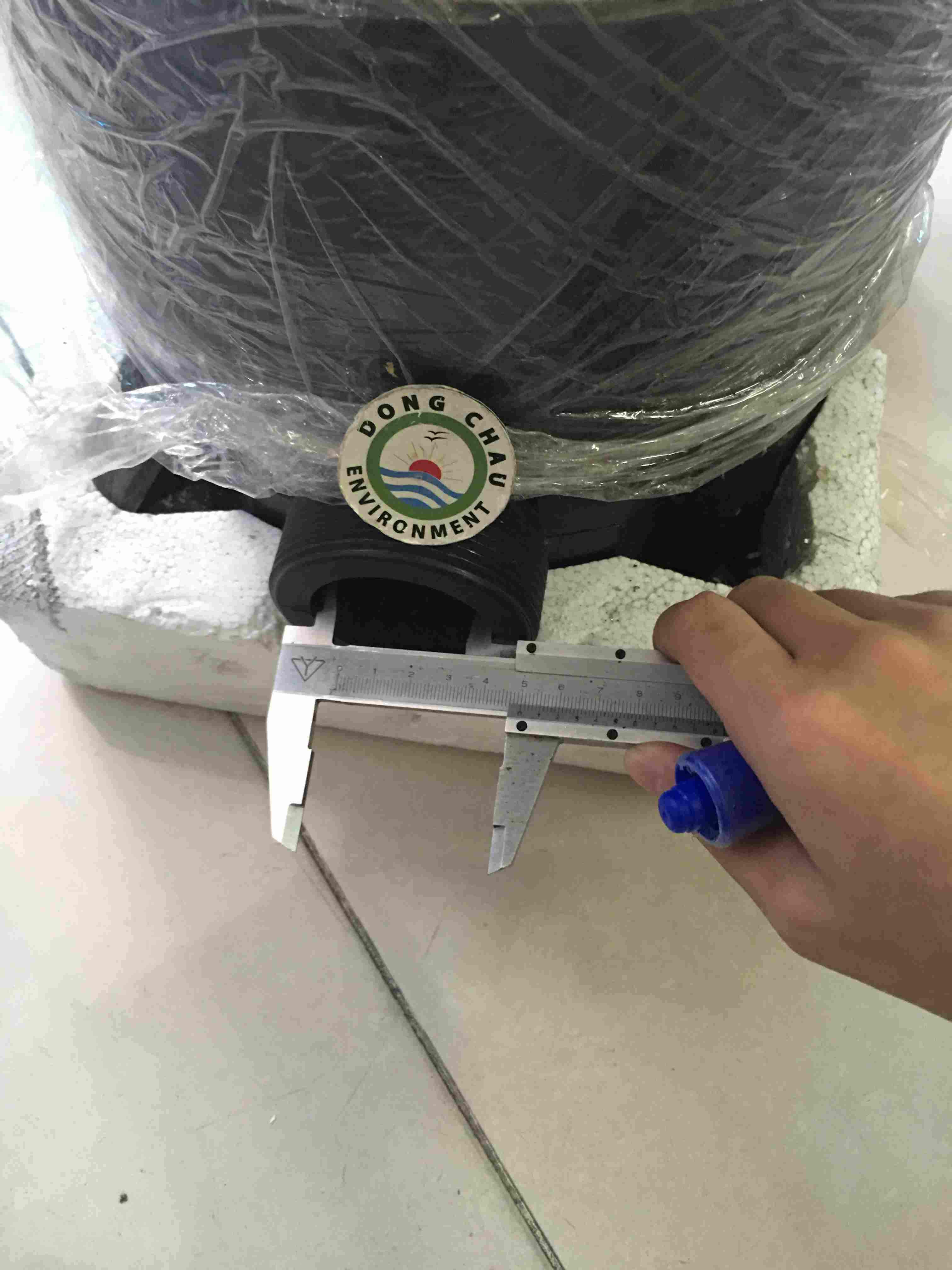 dau-ra-vao-nhua-3-loi-20-inch-TQ đầu ra nước sau lọc Bình lọc 3 lõi 20 inch DOE nhựa