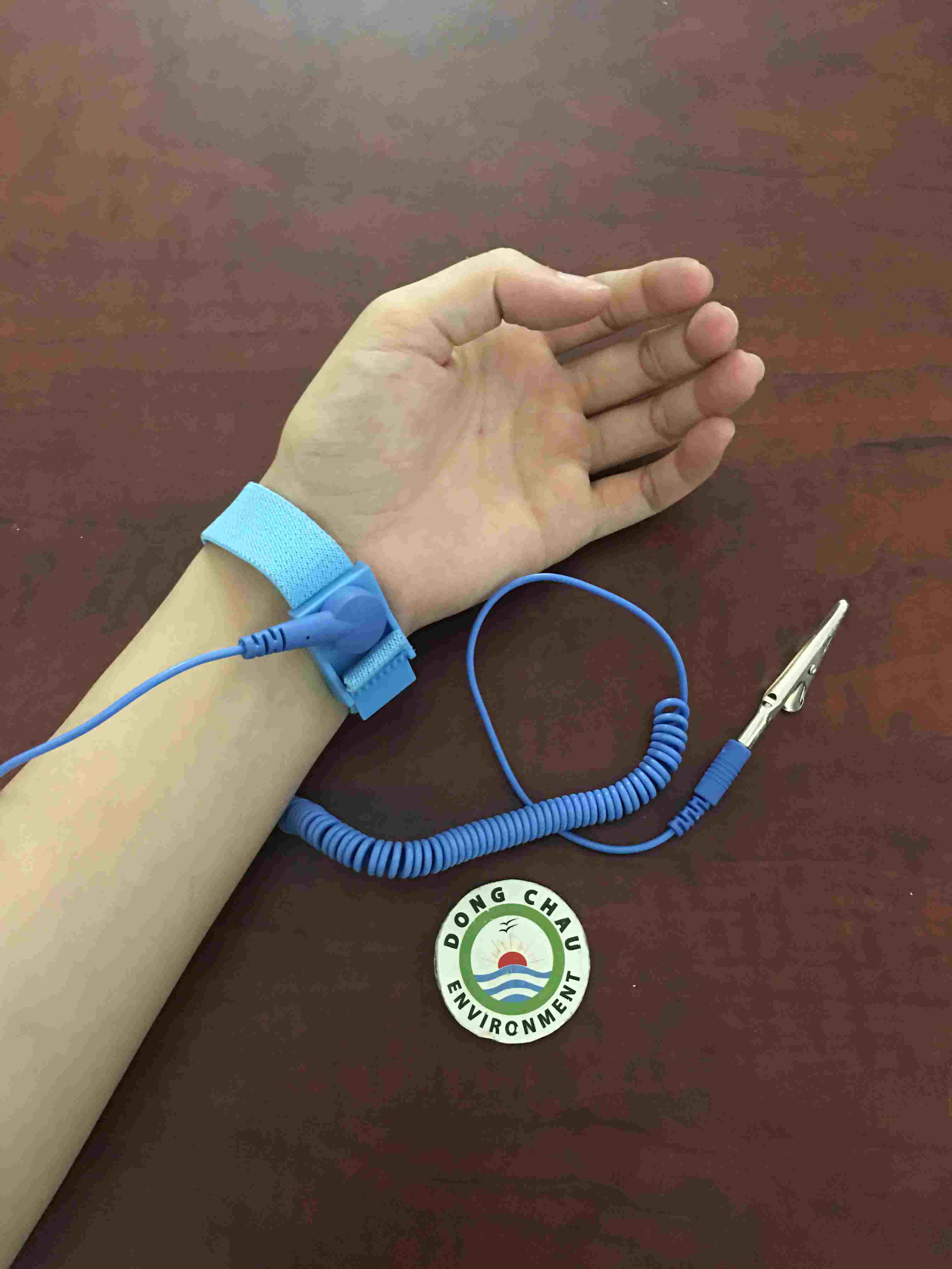 day-deo-co-tay-phong-sach nối đất Dây đeo cổ tay chống tĩnh điện phòng sạch