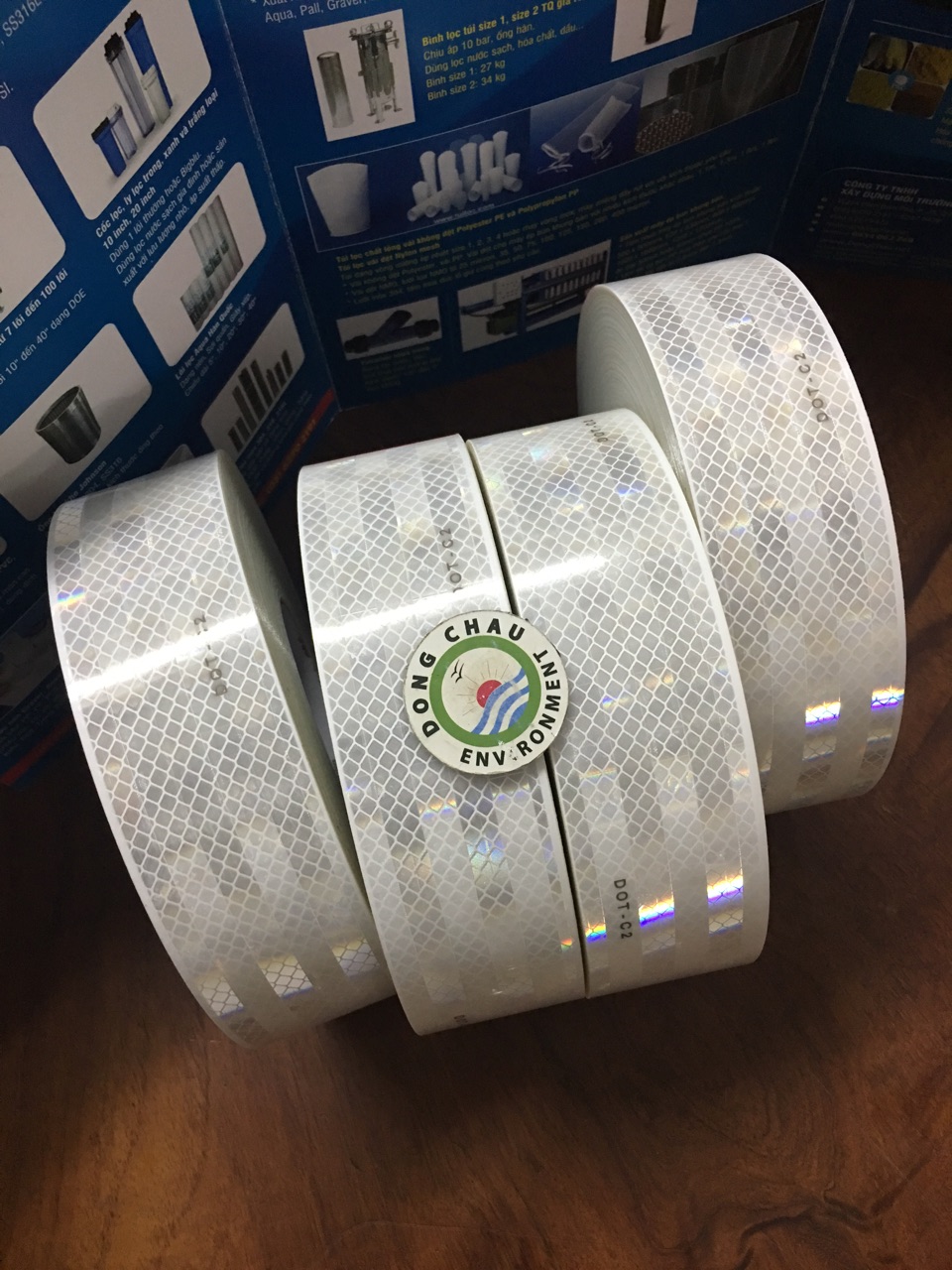 decal-da-quang-trang-3M-983-10 khổ rộng cắt theo yêu cầu Băng keo phản quang màu trắng 3M 983-10