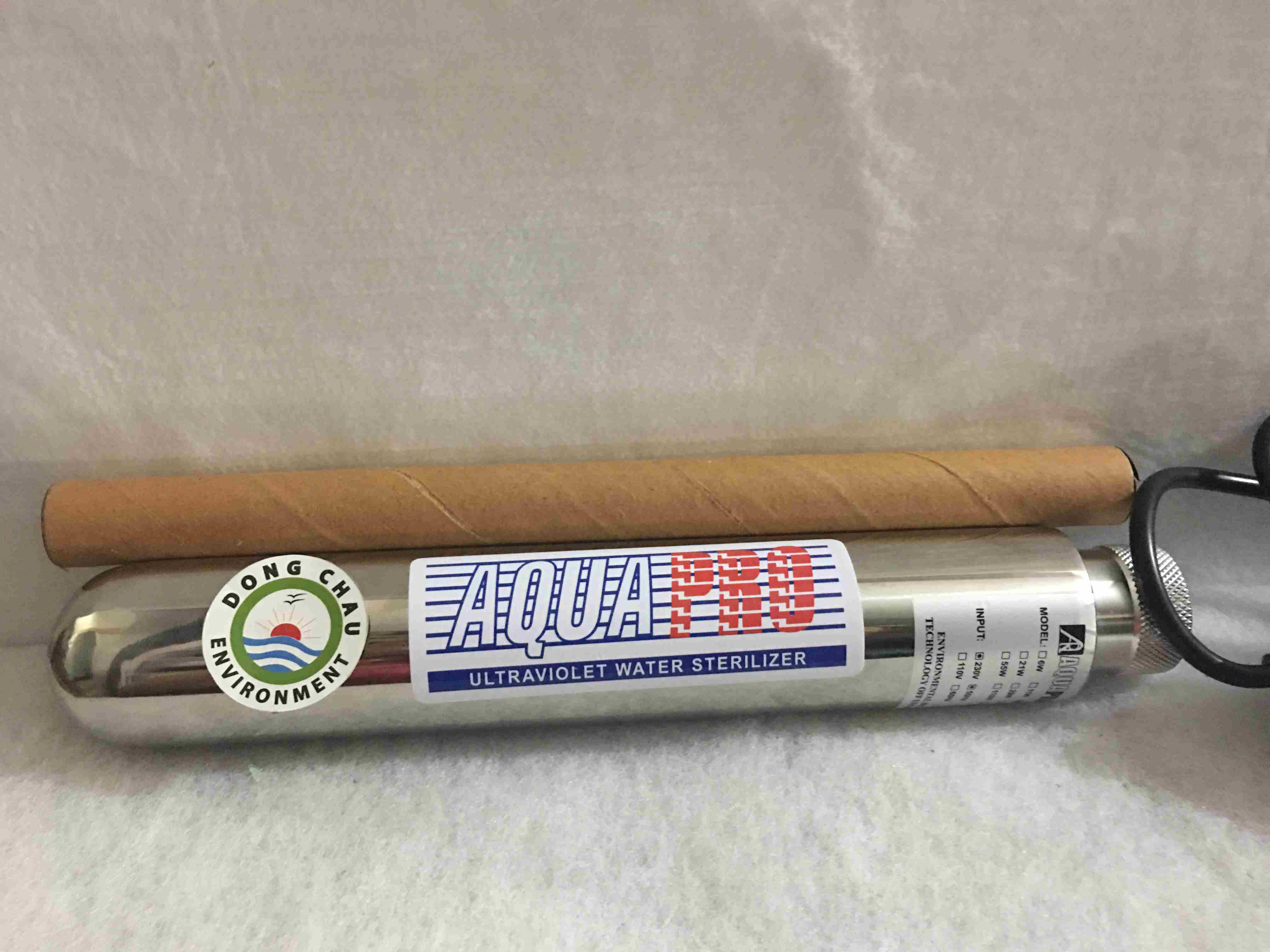 den-uv-14w liên hệ đông châu cung cấp bộ đèn khử trùng uv aquapro 14W