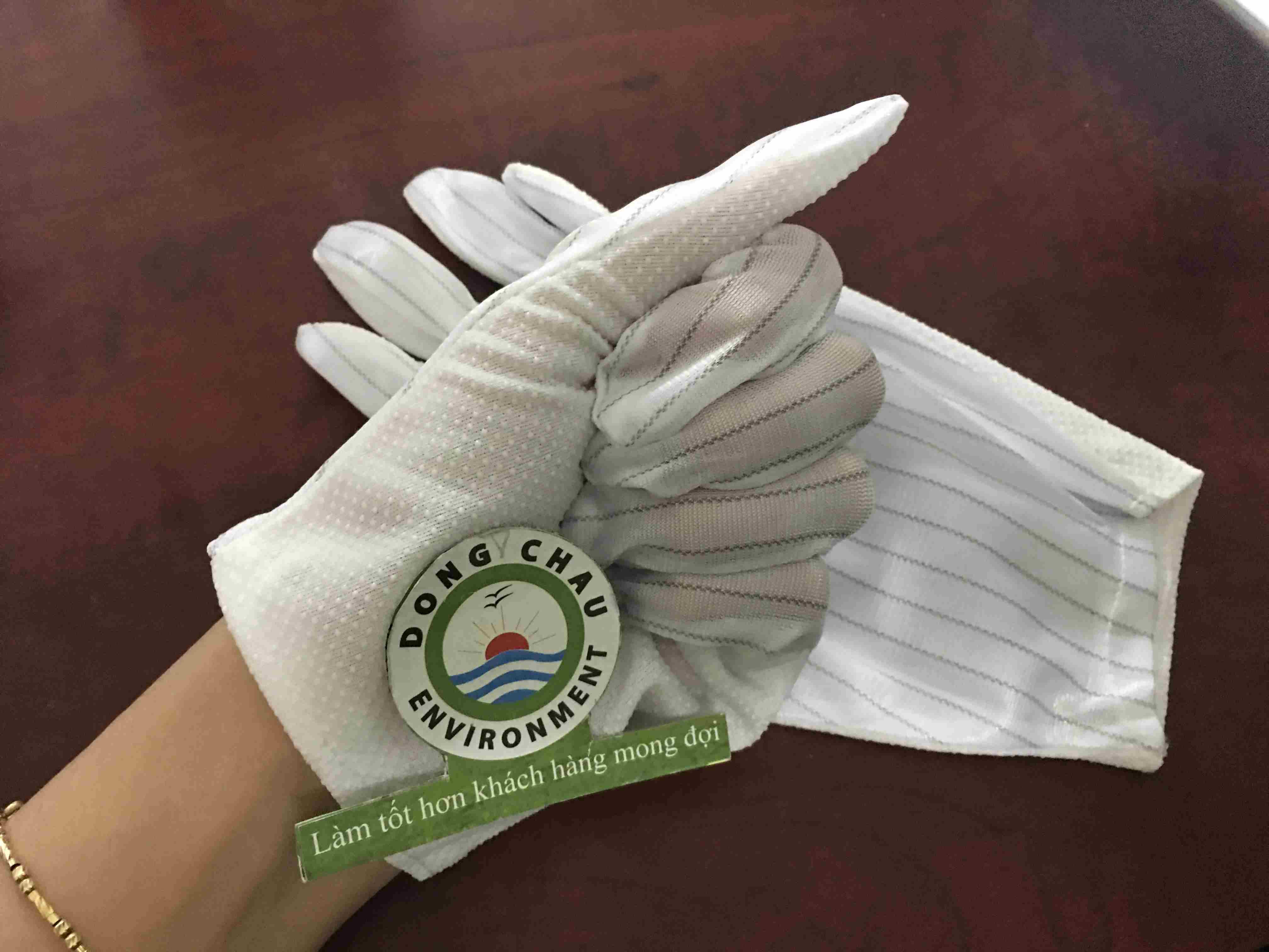 gang-tay-vai-trang-chong-tinh-dien-phong-sach liên hệ đông châu cung cấp Găng tay vải phòng sạch