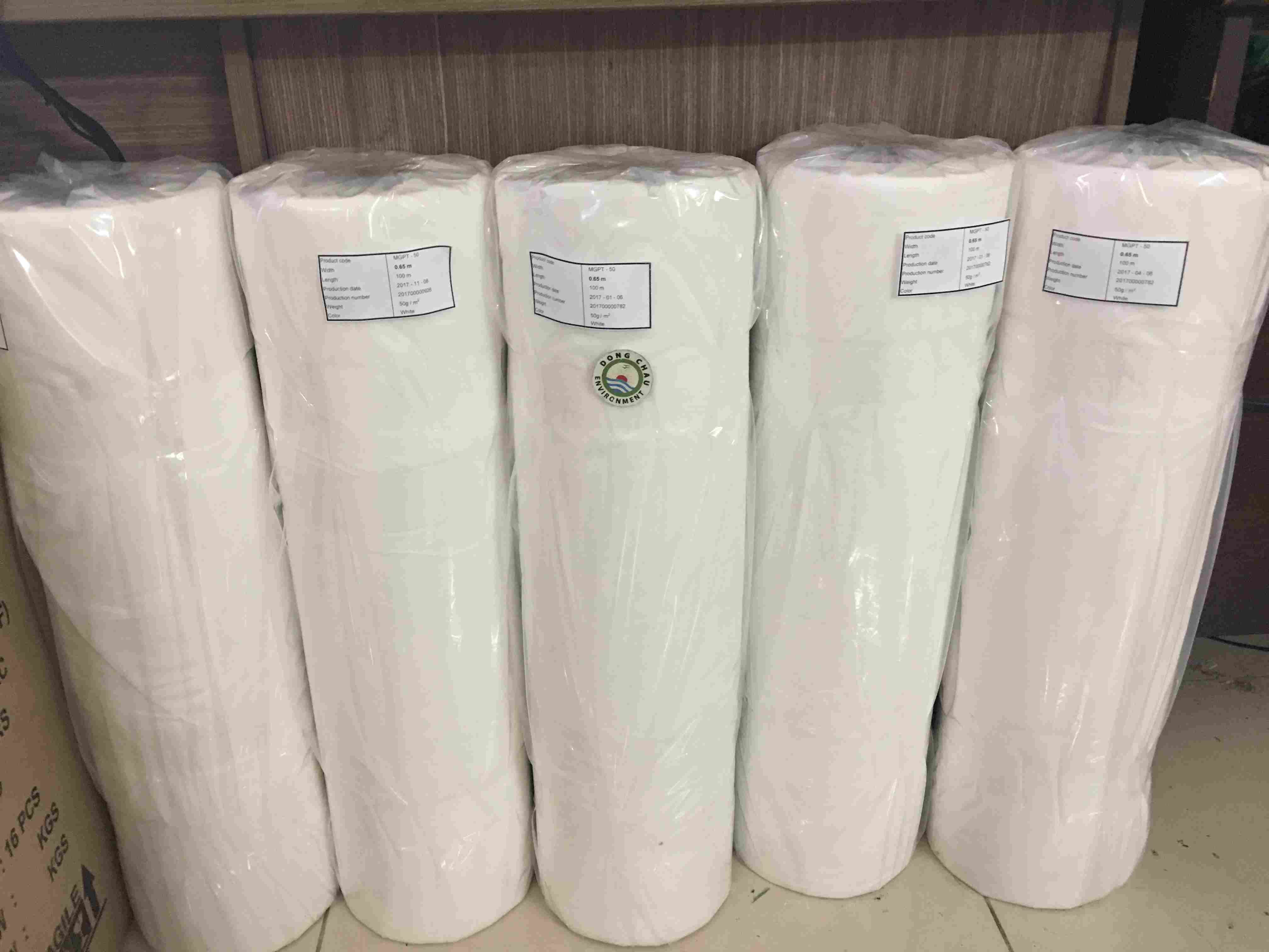 giay-loc-dau-MGPT-50-gam-0.65-m chi tiết nguyên cuộn Cuộn giấy lỗ lọc MGPT