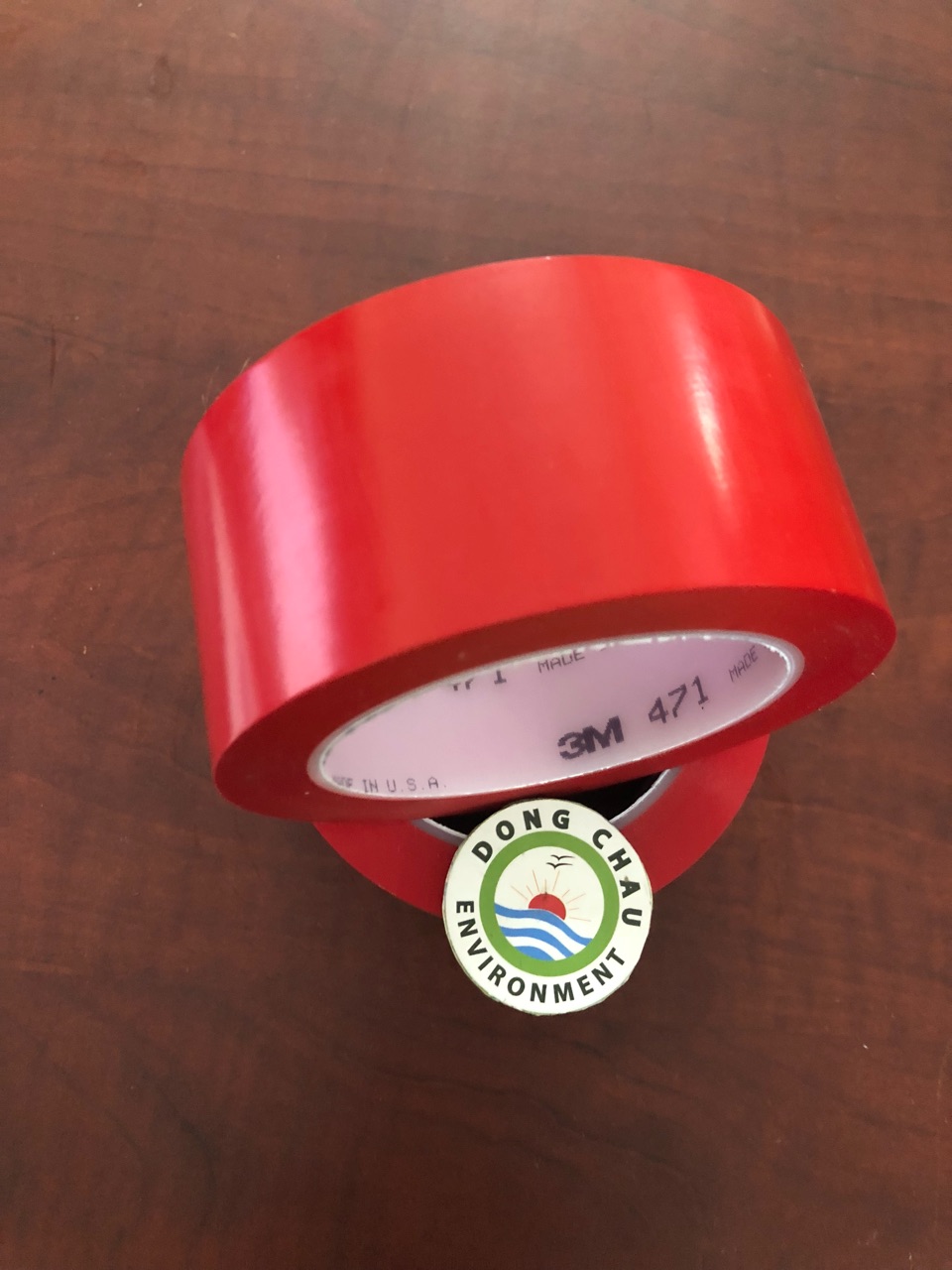 keo-dan-nen-do-471 bản rộng Băng keo dán nền màu đỏ 3M 471