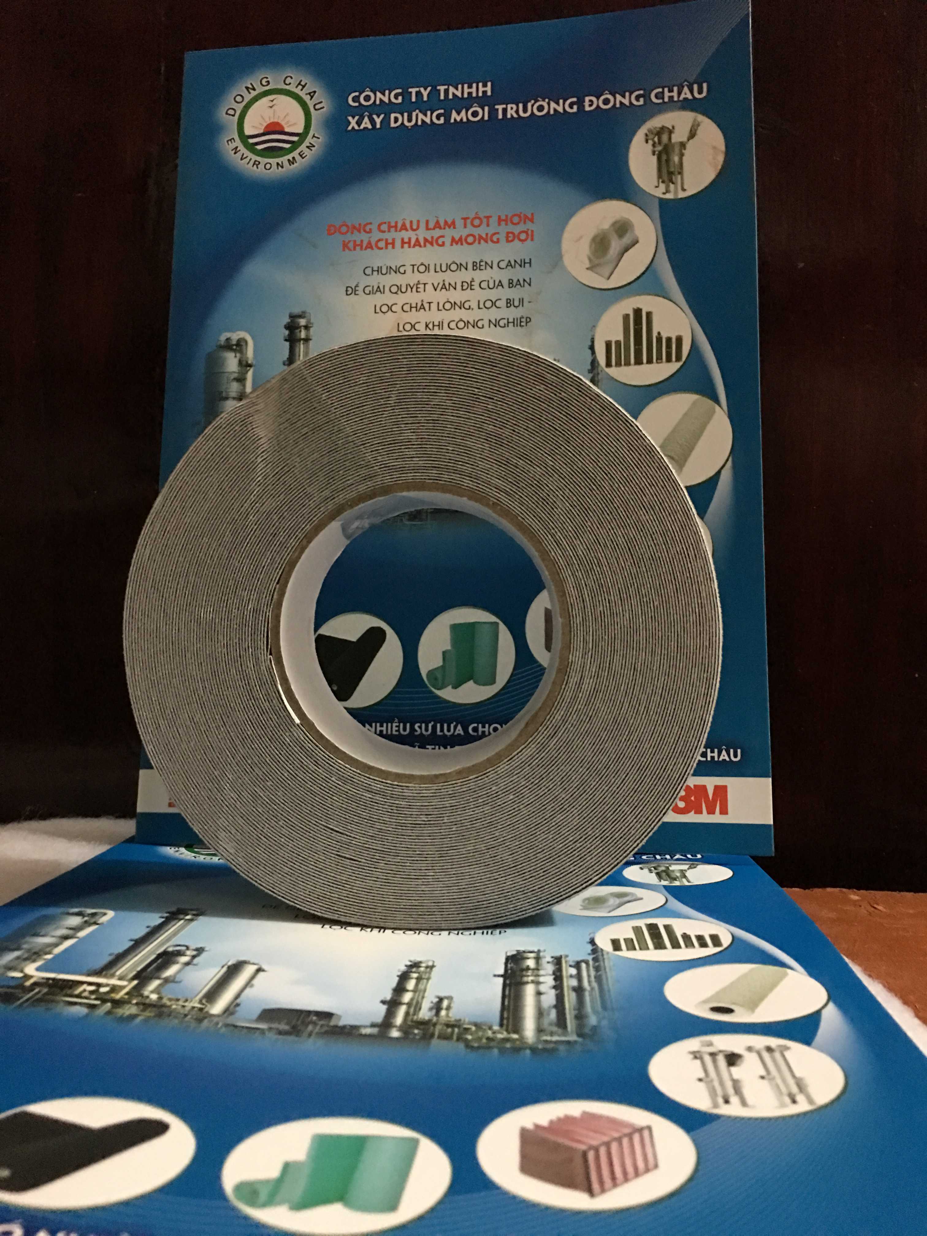 keo-san-san-chong-truot-3m chi tiết Băng keo chống trơn trượt Safety Walk 3M 610 màu trắng