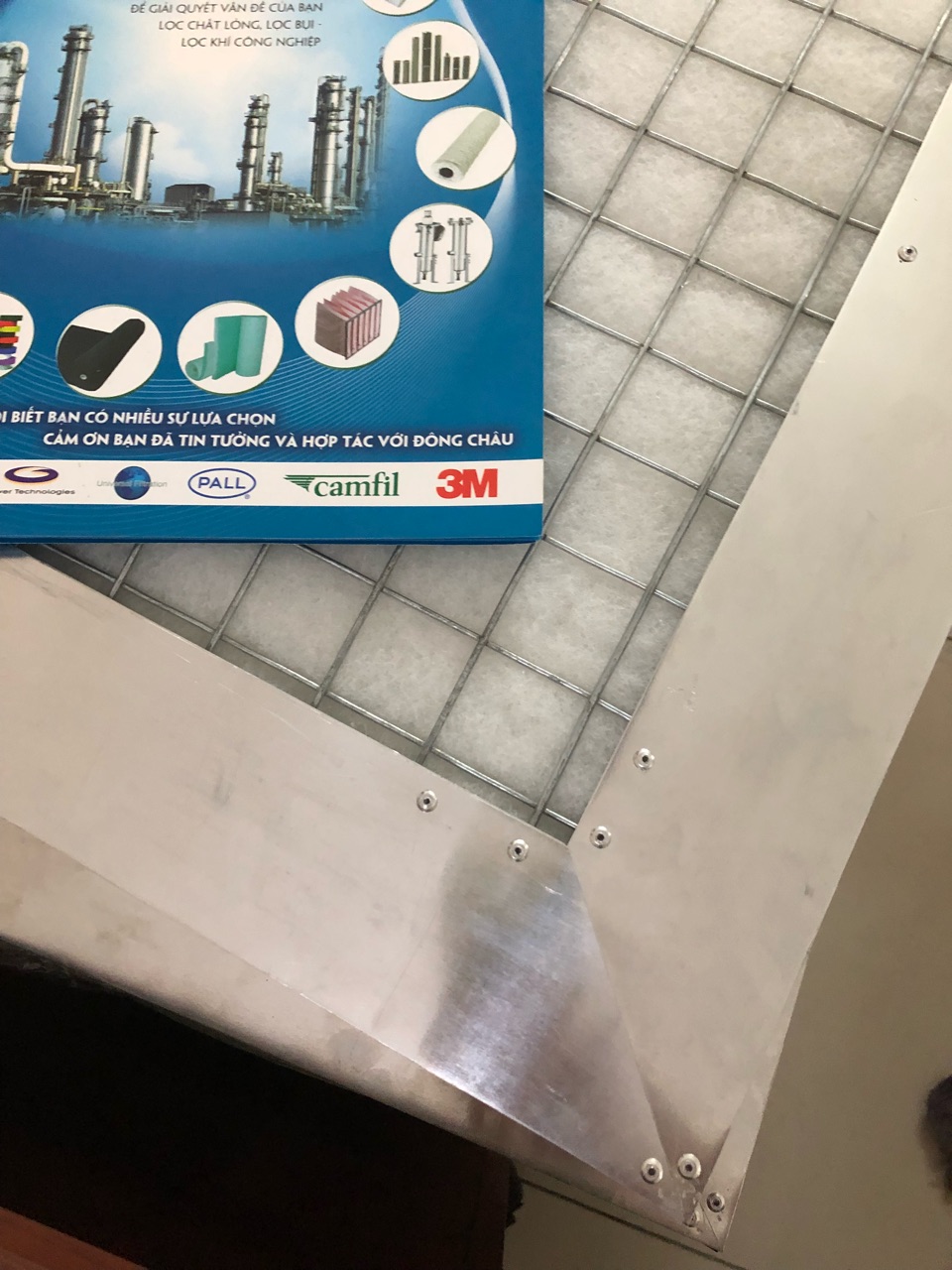 khung-loc-bui-thong-gio-600-600-100 gia cố Khung lọc gió 600 x 600 x 100