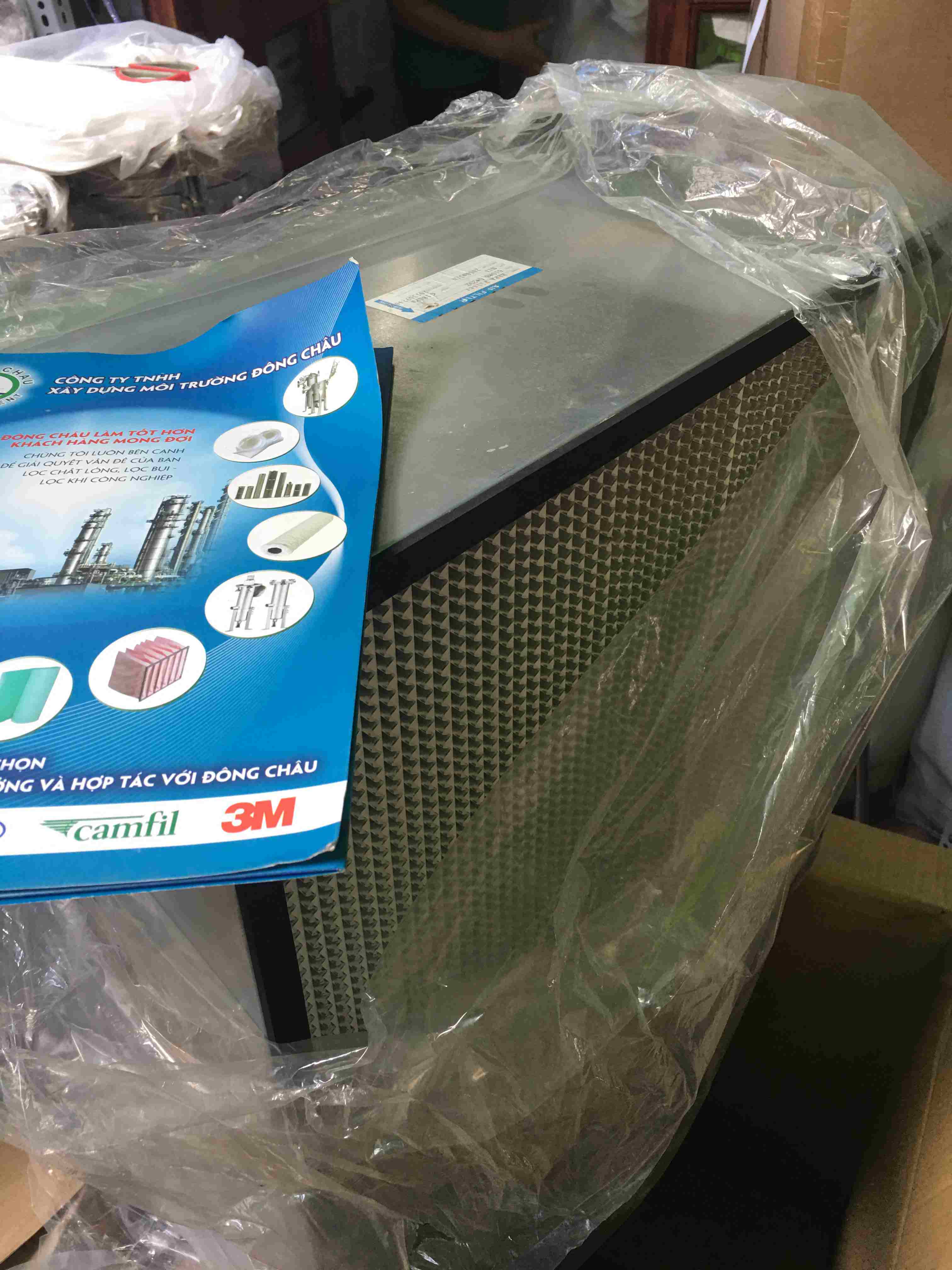 khung-nhom-Hepa-H13-610-610-292-mm cận cảnh tấm lọc Khung lọc HEPA hiệu quả H13 610 x 610 x 292 mm