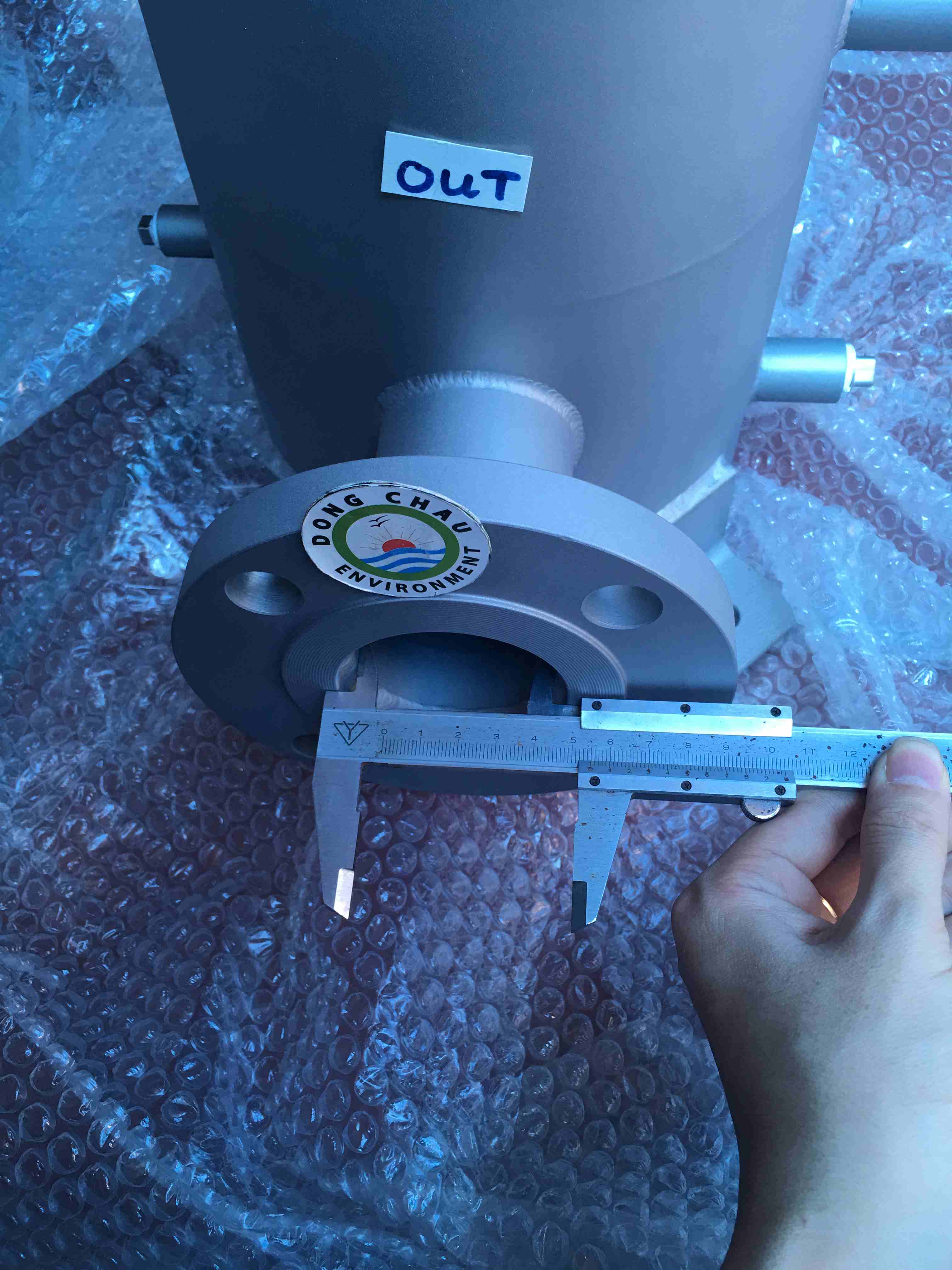 kich-thuoc-dau-ra-binh-loc-inox-3-loi-20-inch-Singapore đầu out Bình lọc nước 3 lõi 20 inch DOE Singapore