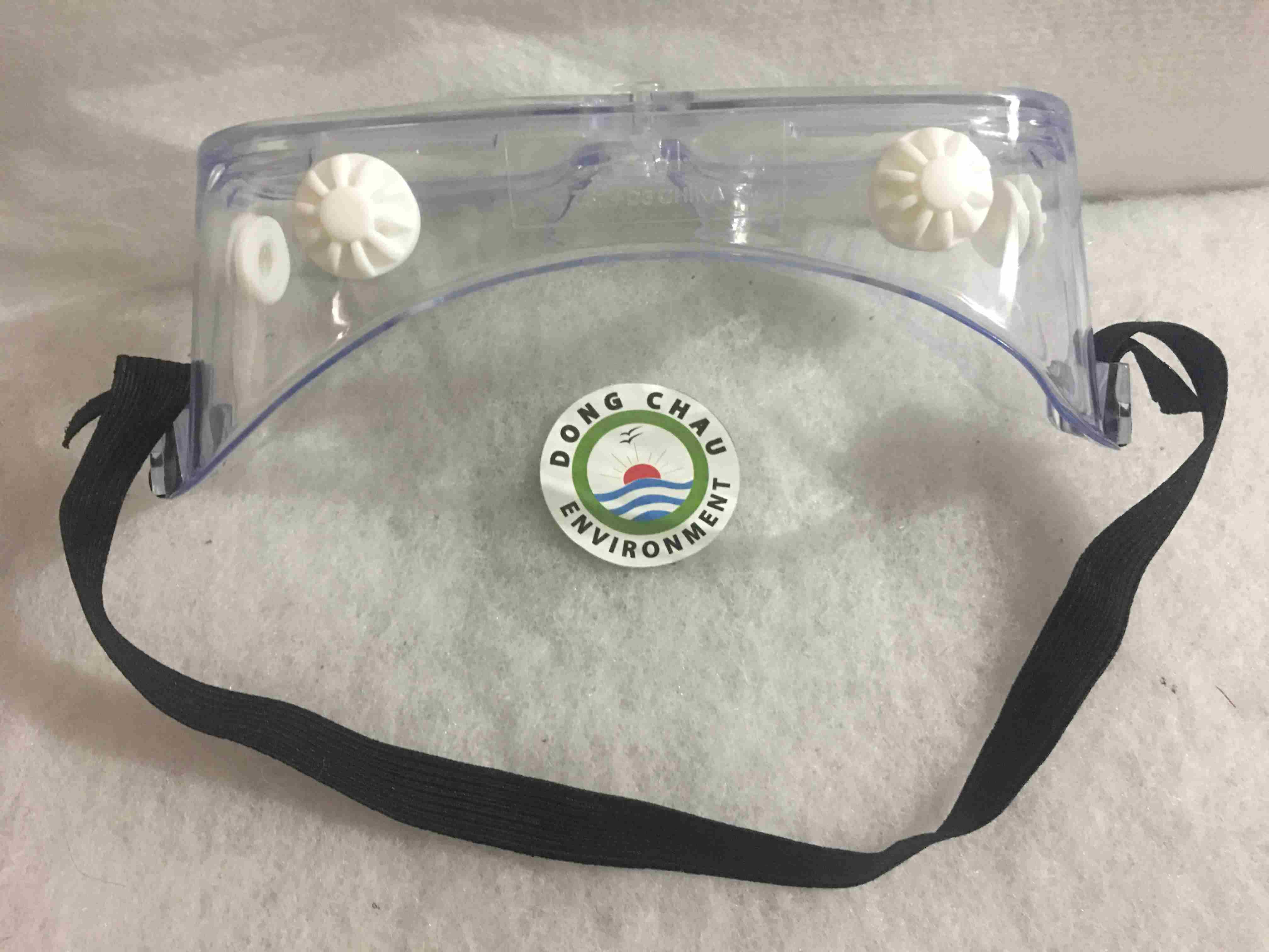 kinh-3m chi tiết mặt trên kính bảo hộ 3m 334 chất lượng tốt