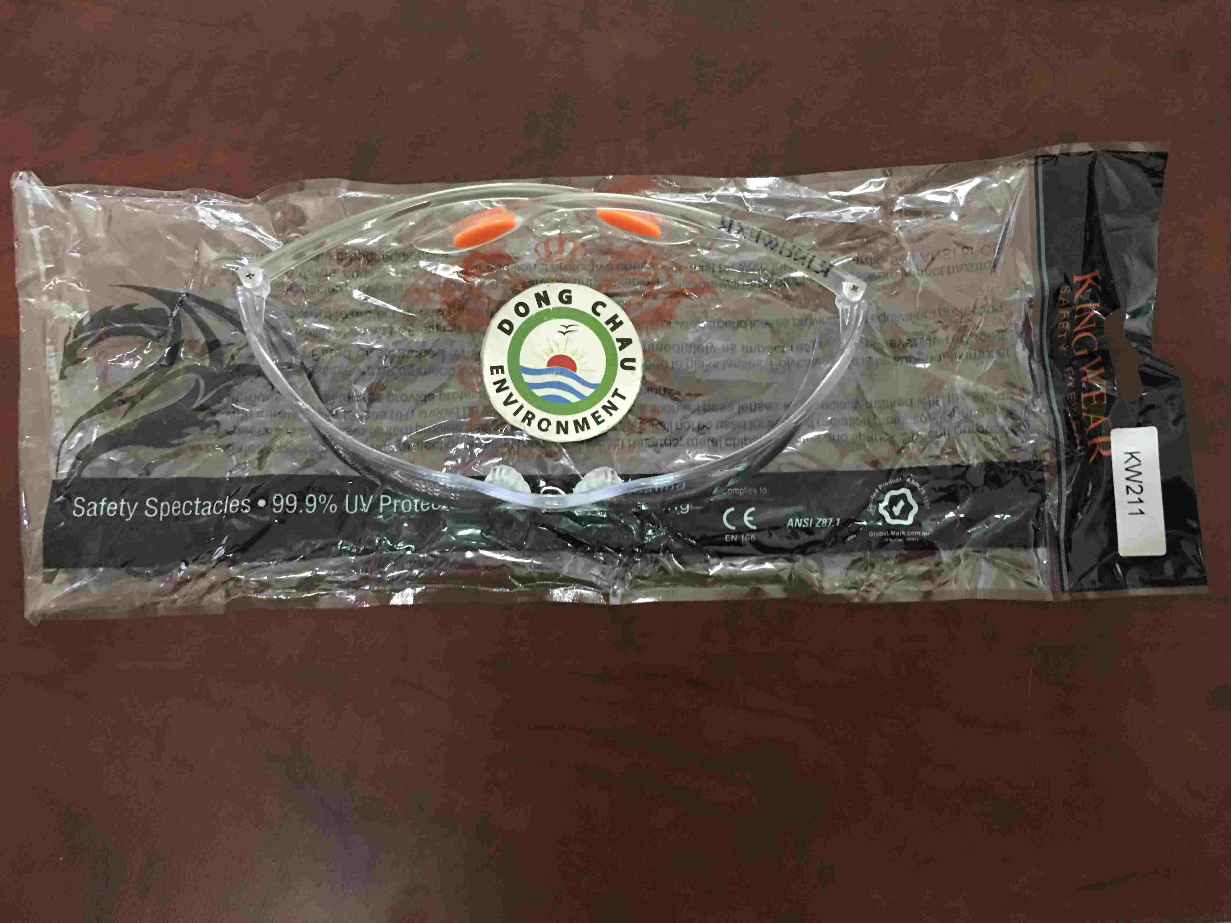 kinh-bao-ho-kingwear-trong đóng gói nguyên kiện Kính mắt bảo hộ Kingwear