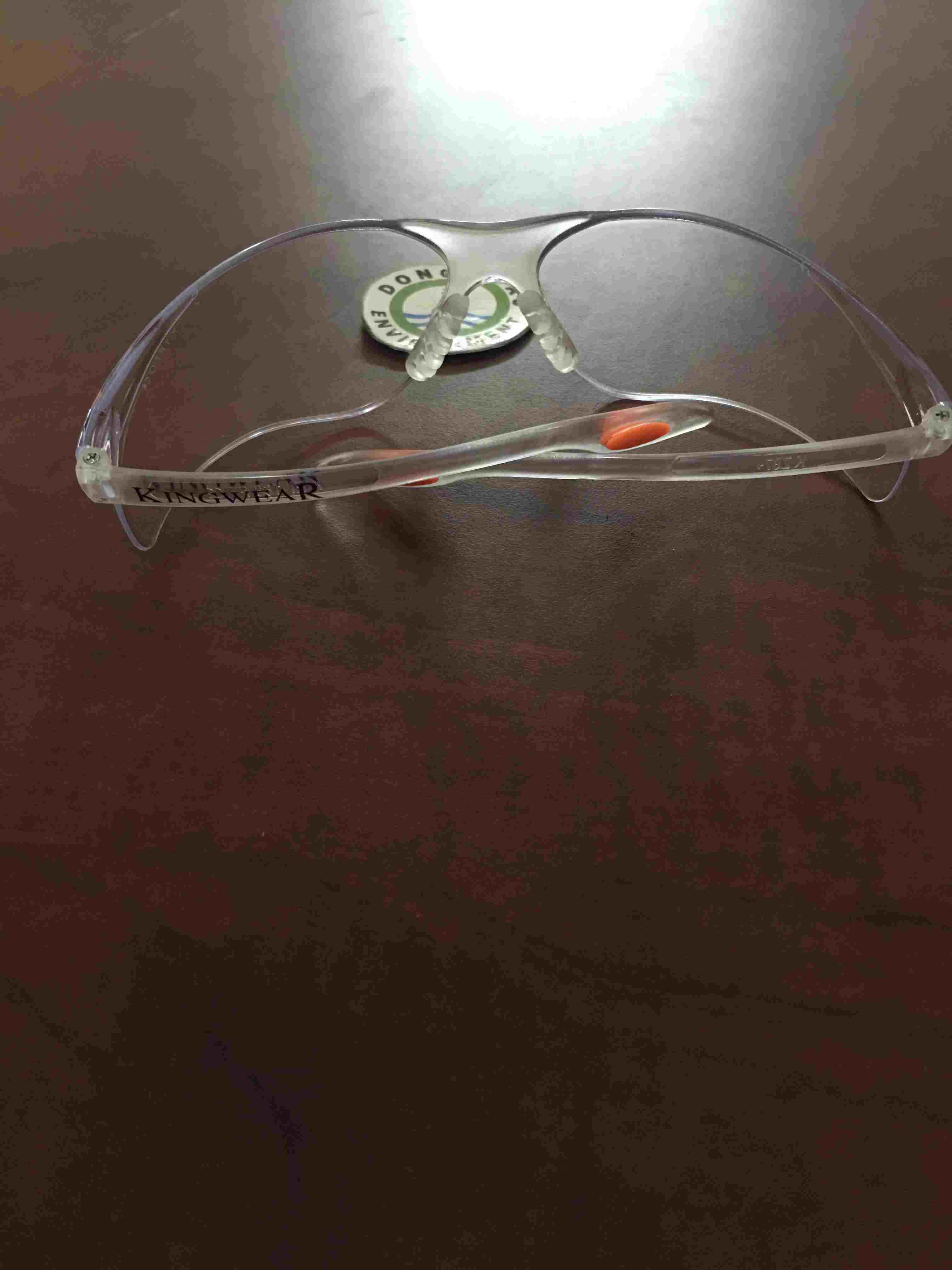 kinh-kingwear-nhua-trong-bao-ve liên hệ đông châu cung cấp Kính mắt bảo hộ Kingwear