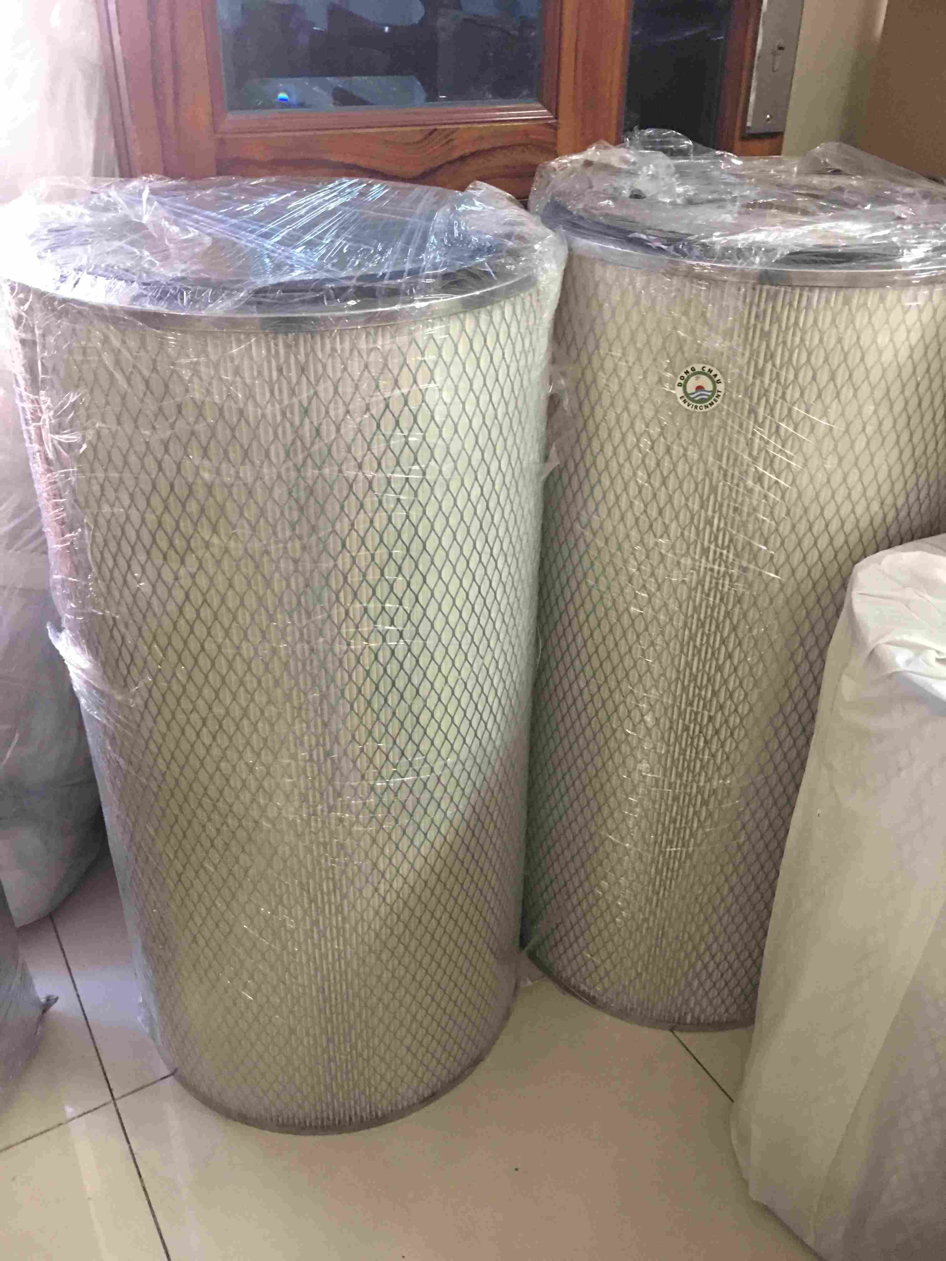 loc-bui-khi-cong-nghiep liên hệ đông châu cung cấp Phin trụ lọc bụi khí 460*900mm công nghiệp