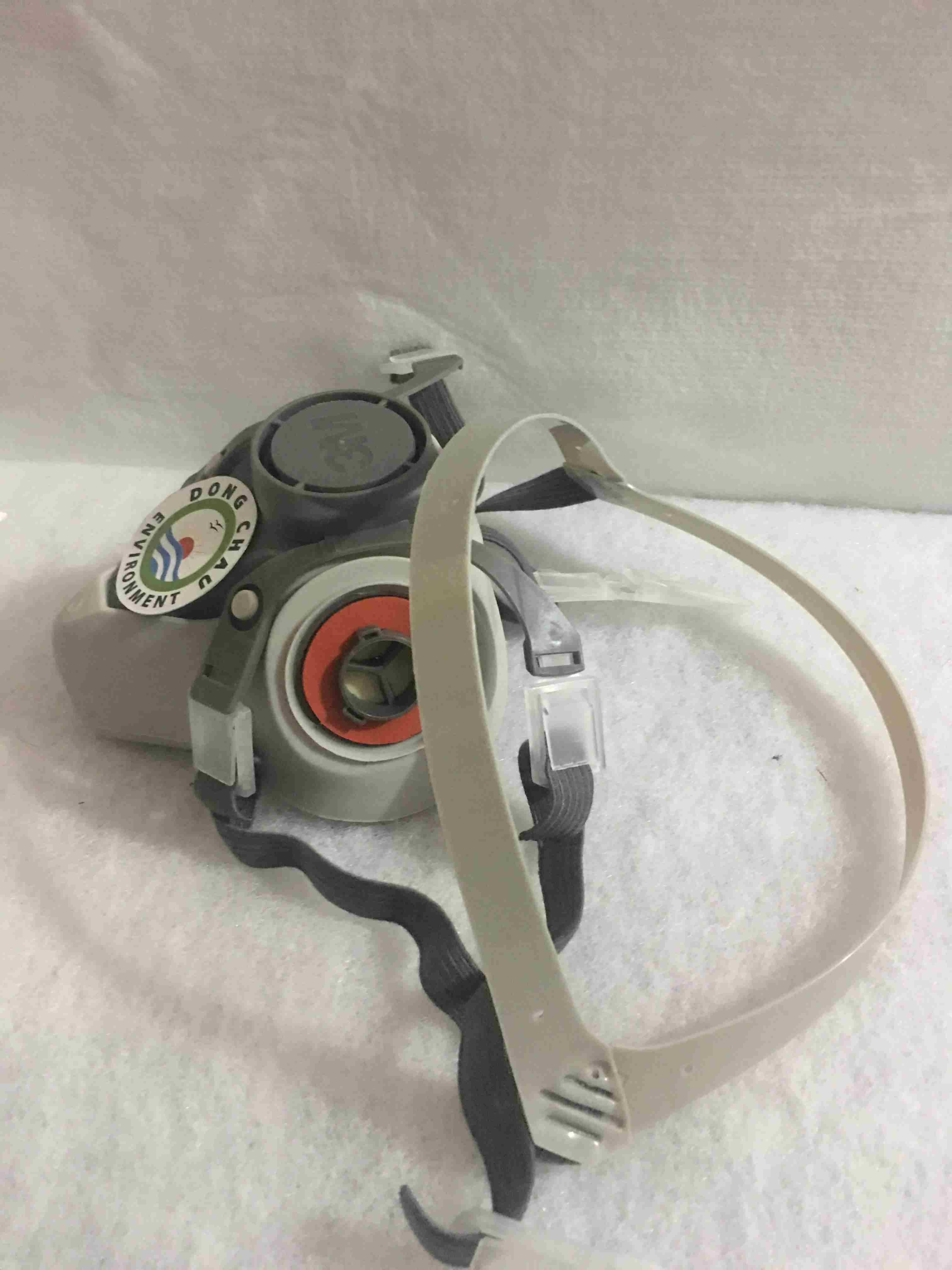 mat-na-chong-khi-doc-3m-6100 dây đeo qua đầu Mặt nạ 3M 6100 nửa mặt, phin lọc tự chọn