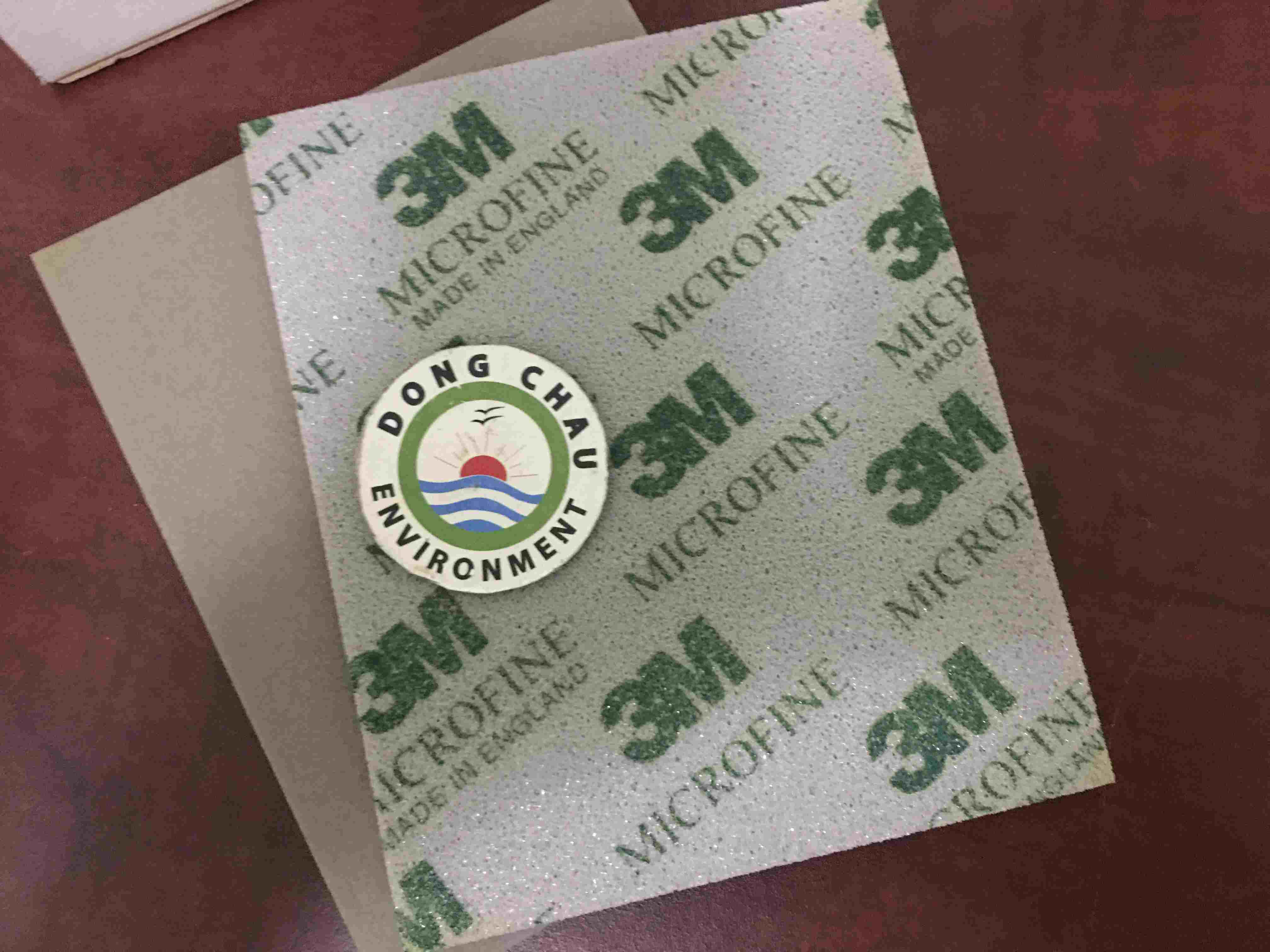 nham-cho-kim-loai-3m-02600-cat-1200-1500 chi tiết cấu tạo Miếng nhám 3M 02600