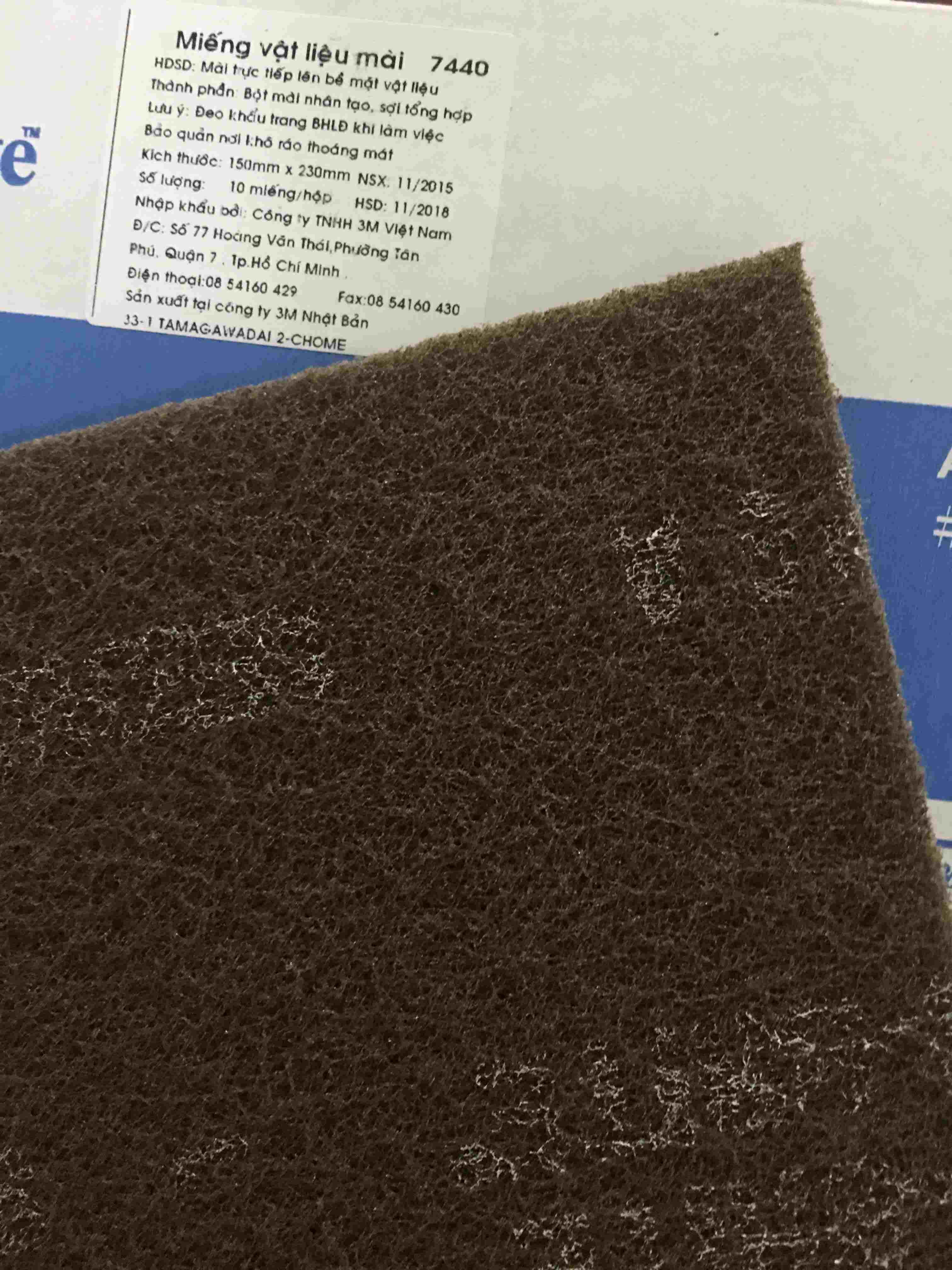nham-danh-bong-3m-7440 thông tin xuất xứ Nhám 3M Scotch-Brite 7440