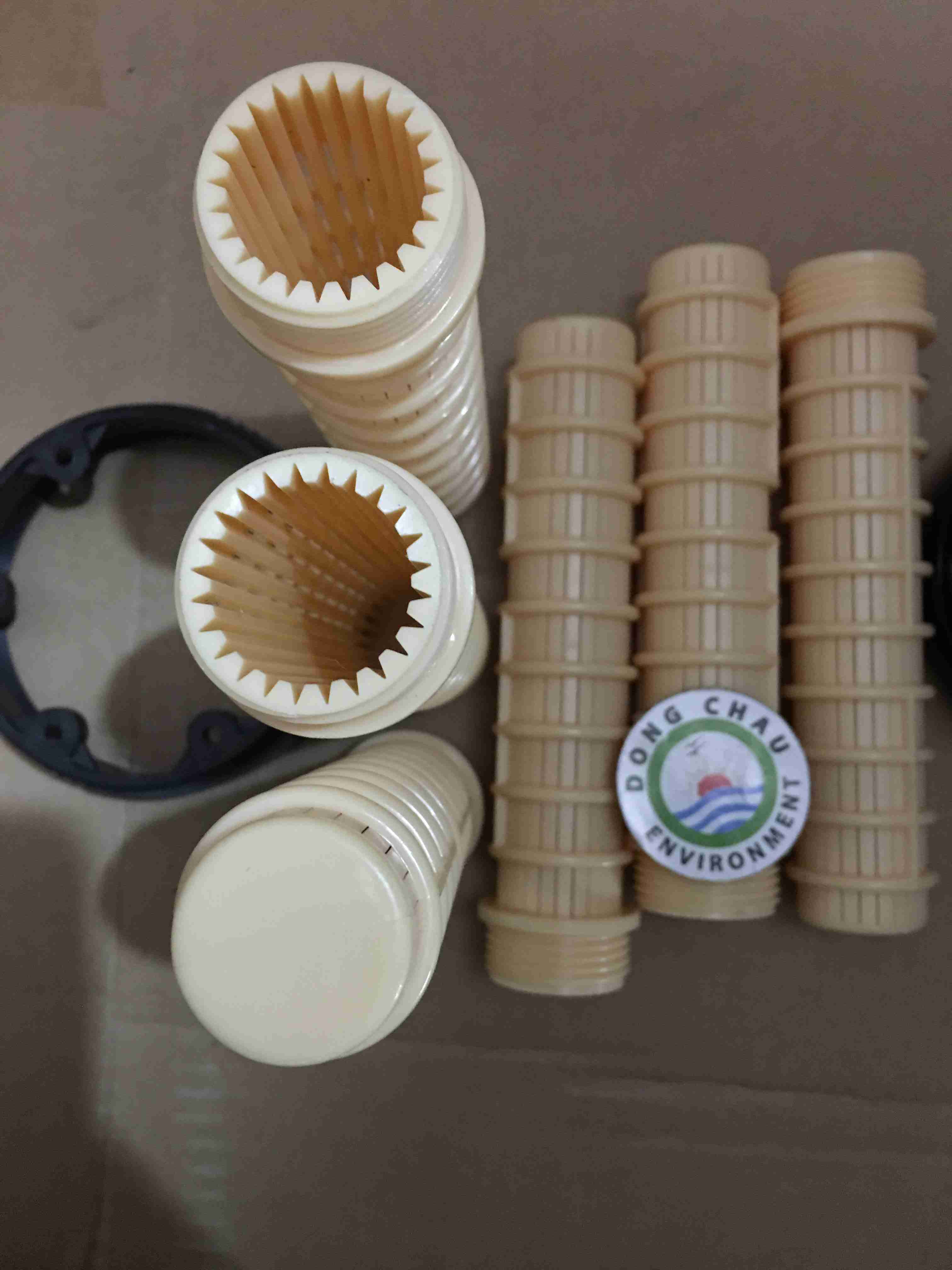 ong-chia-nuoc-binh-vat-lieu-loc ren kết nối bên trong Ống chia nước dùng cho bình lọc tổng