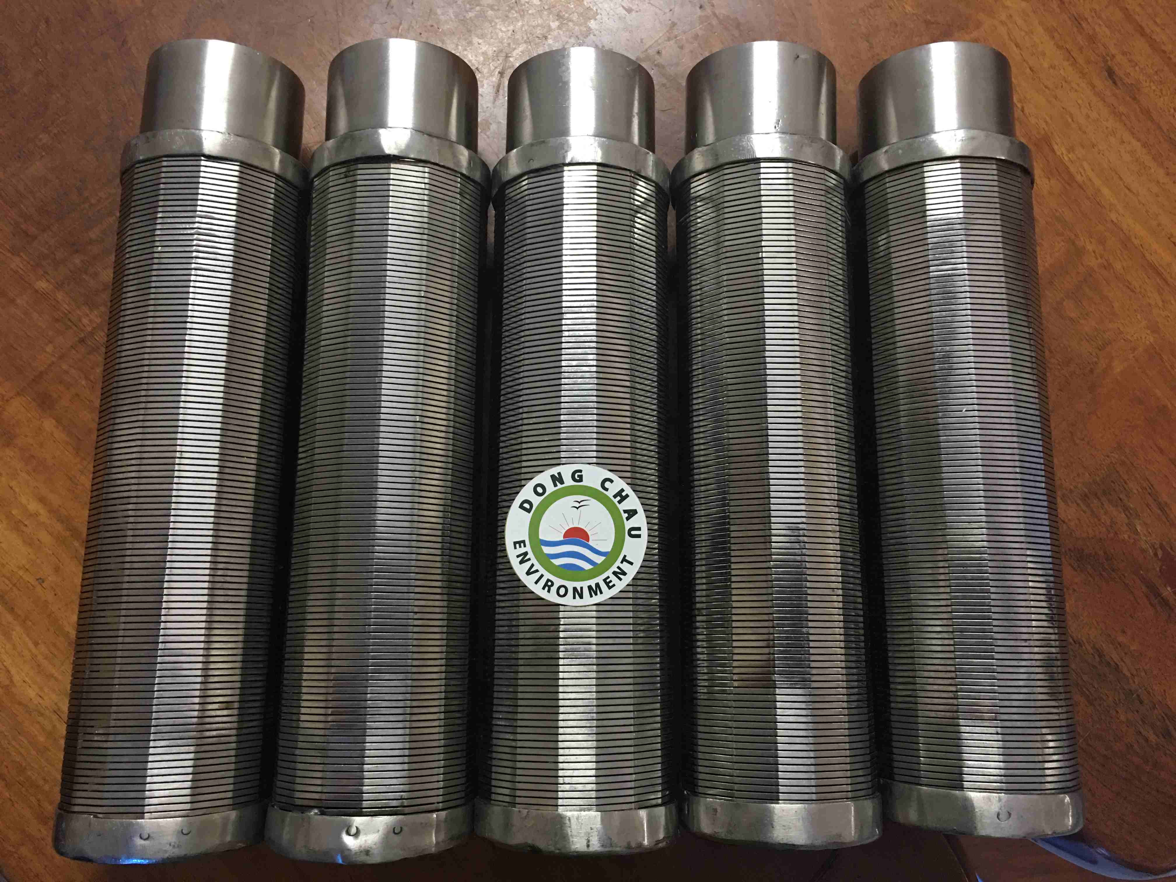 ong-loc-hoa-chat-0.1mm-dau-kin-dau-ren-trong liên hệ đông châu phân phối Ống lọc khe 0.1mm inox 1 đầu kín 1 đầu ren trong