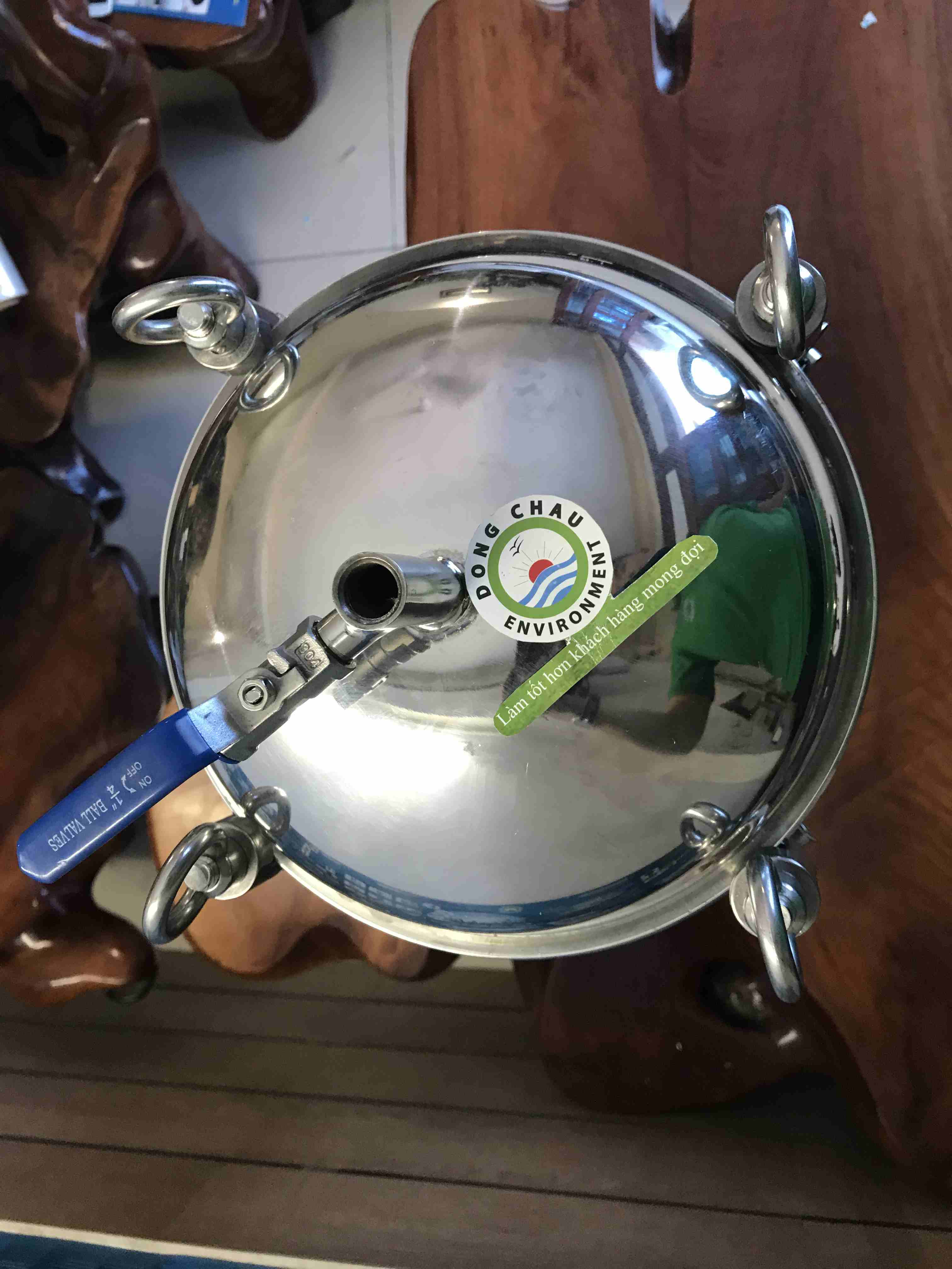 phan-dau-binh-loc-5-loi-inox nhìn từ trên Bình lọc 5 lõi 20 inch DOE Trung Quốc