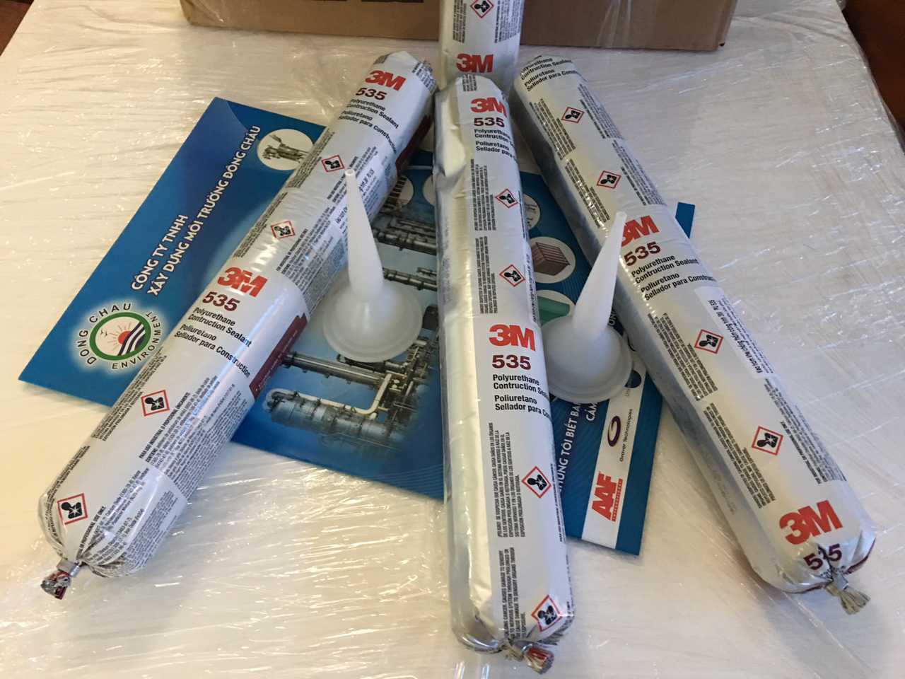 tram-tret-khe-ho Đông châu phân phối Chất keo trám trét sealant 3M 535