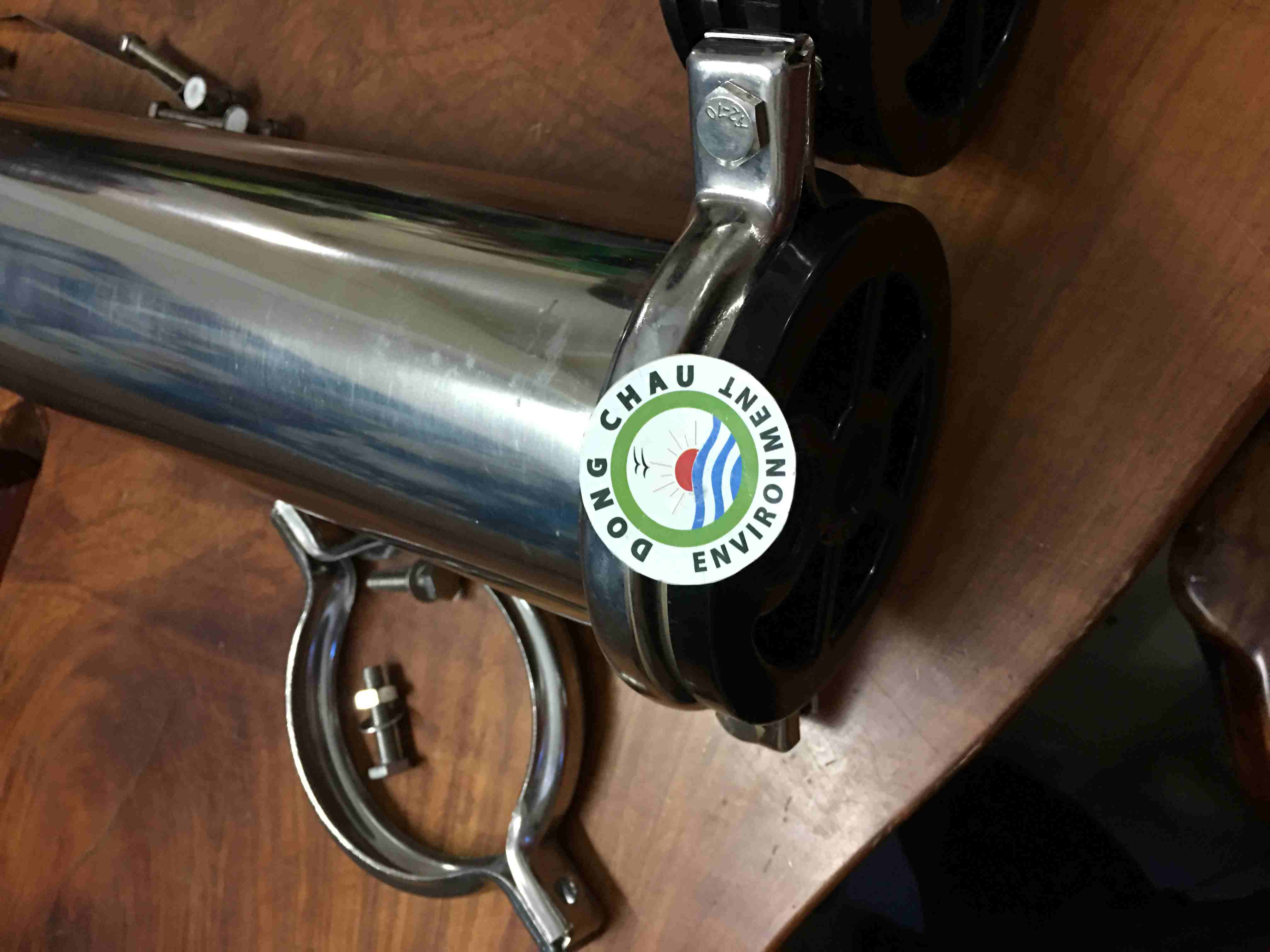 vo-mang kẹp Vỏ màng ro 4040 inox