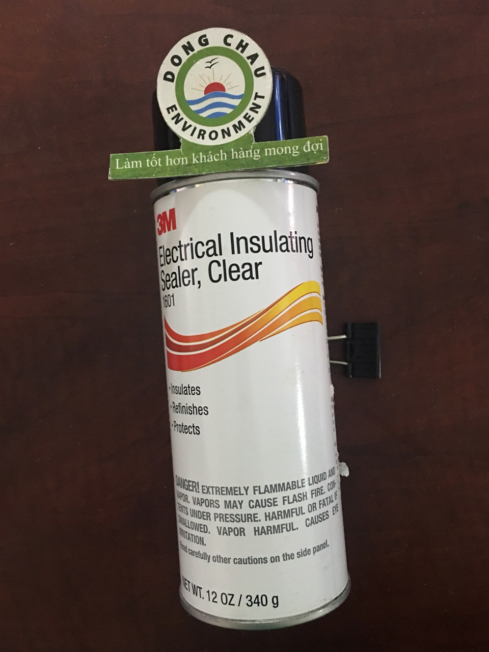xit-cach-dien-1601 mặt trước Chai Keo xịt cách điện 3M 1601 màu trong