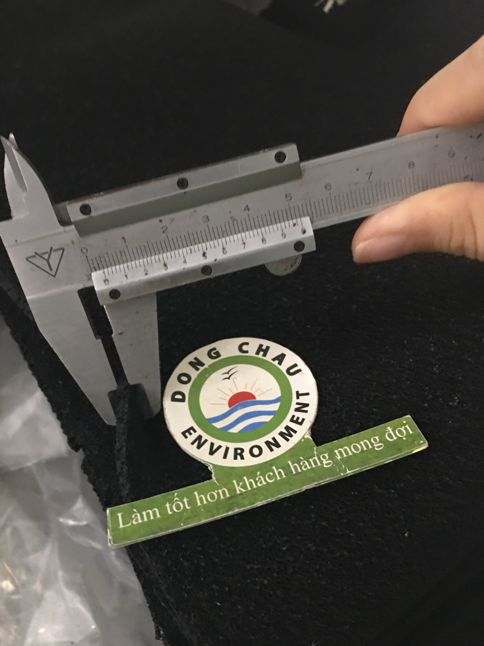 xop-than-khu-mui-3mm đo độ dày Tấm xốp sợi carbon lọc mùi hoạt tính 3mm