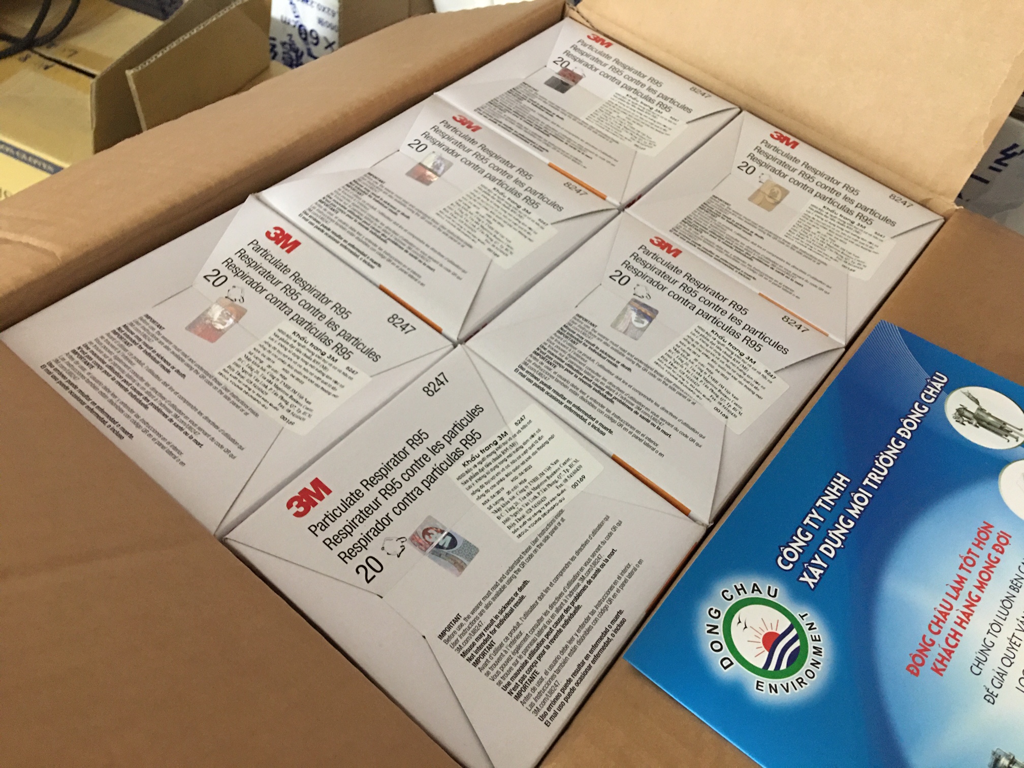 3M 8247 Mỗi hộp 20 cái, mỗi thùng 6 hộp