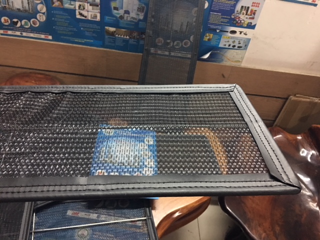 Lắp lại lưới lọc vào máy