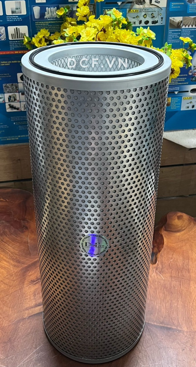 Industrial oil vapor filter core