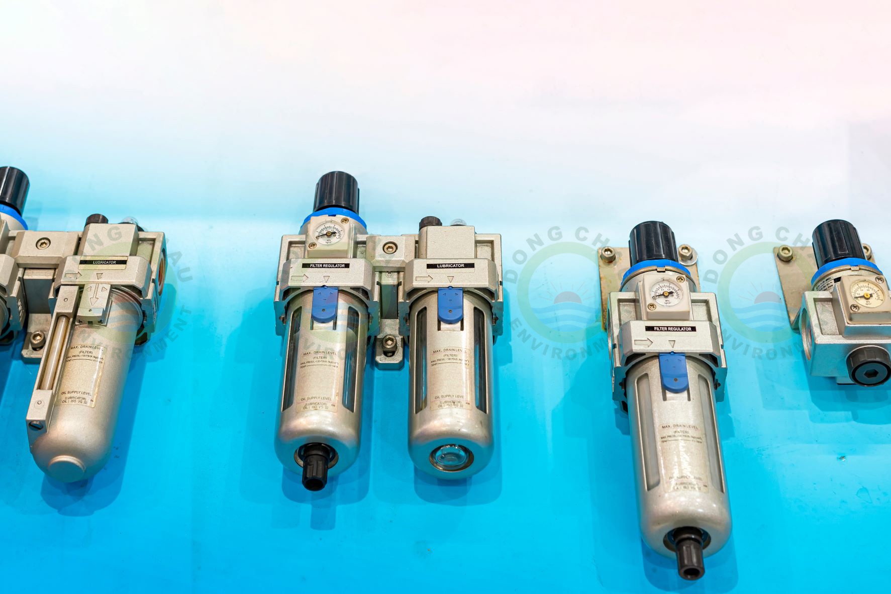 Lõi lọc tách hơi dầu máy nén khí gắn vào vỏ lọc