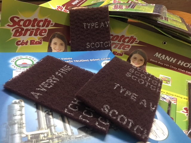 Miếng cước nhám 3M 7447 chà xoong nồi khét