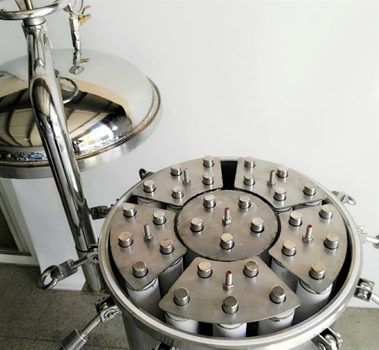 chi tiết cấu tạo bên trong Bình lọc lõi công nghiệp 10 lõi 30 inch