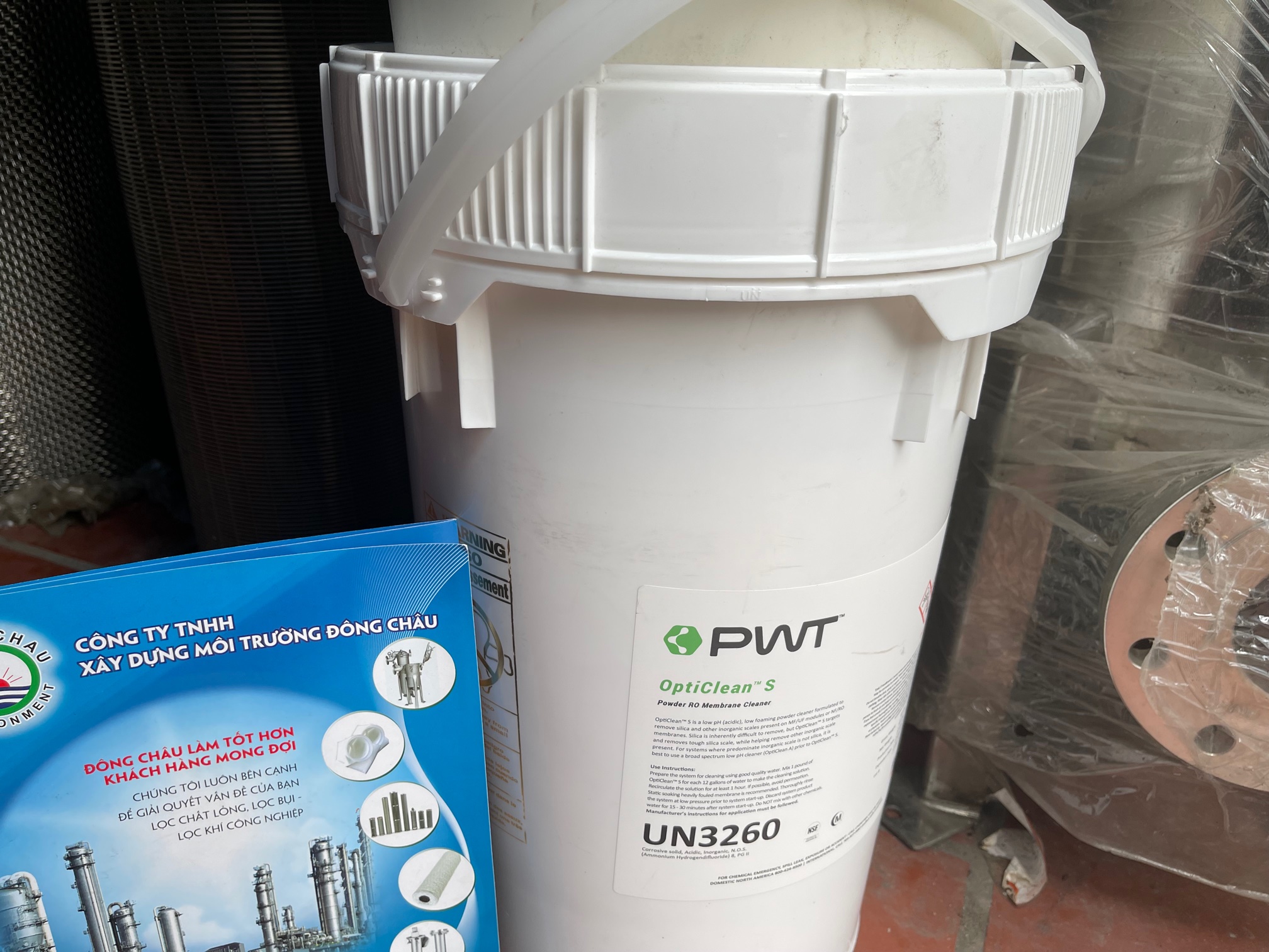 Đông Châu phân phối sỉ hóa chất bột OptiClean-S-45 PWT sức rửa màng RO tẩy Silica Đông Châu phân phối sỉ hóa chất bột OptiClean-S-45 PWT sức rửa màng RO tẩy Silica