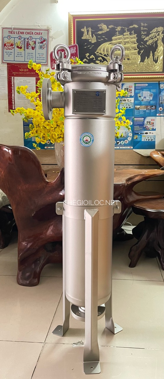 Universal filter bag Housing size 2 Bình lọc 1 túi size 2 lọc nước, lọc dầu, lọc hóa chất liên hệ đông châu phân phối Bình lọc túi size 2 Singapore Universal filter bag Housing