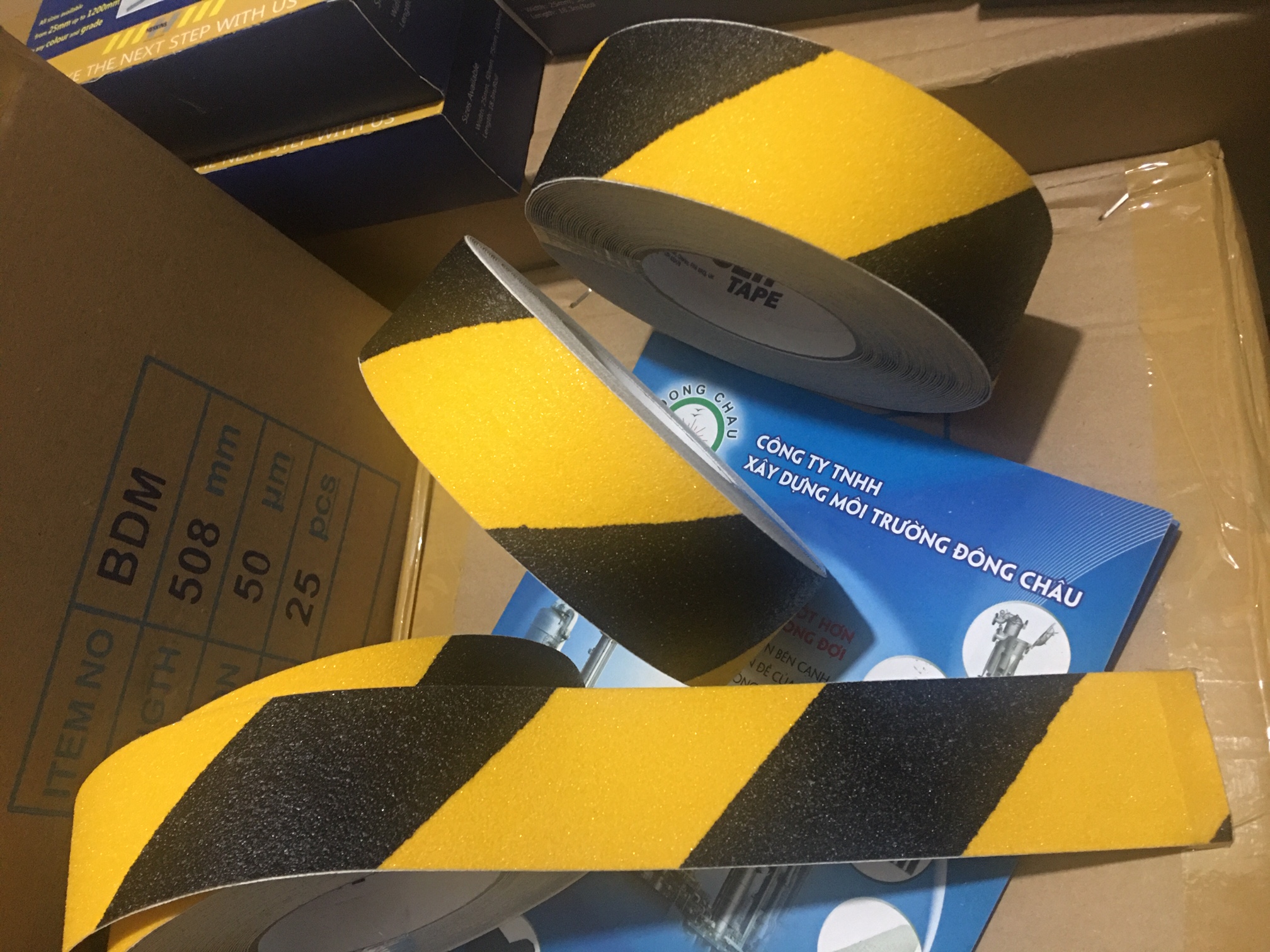 Sọc Vàng đen Băng keo Heskins chống trượt chính hãng