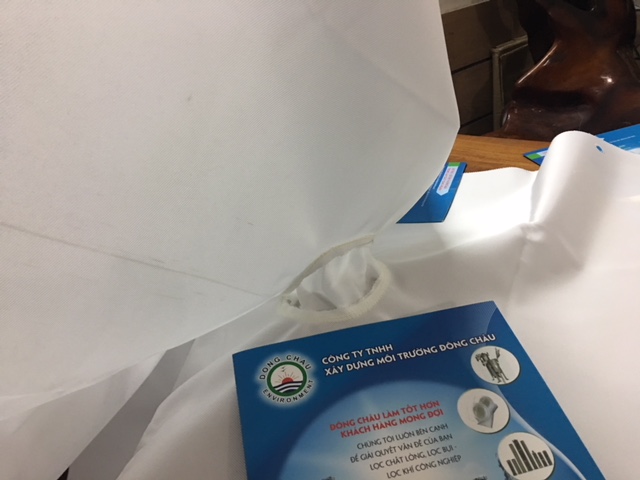 kiểm tra khớp nối Tấm vải ép bùn khung bản đục lỗ trên các cạnh