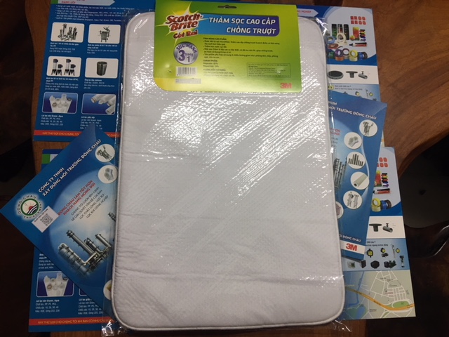 Thảm chống trơn trượt 3M màu trắng chuyên dụng