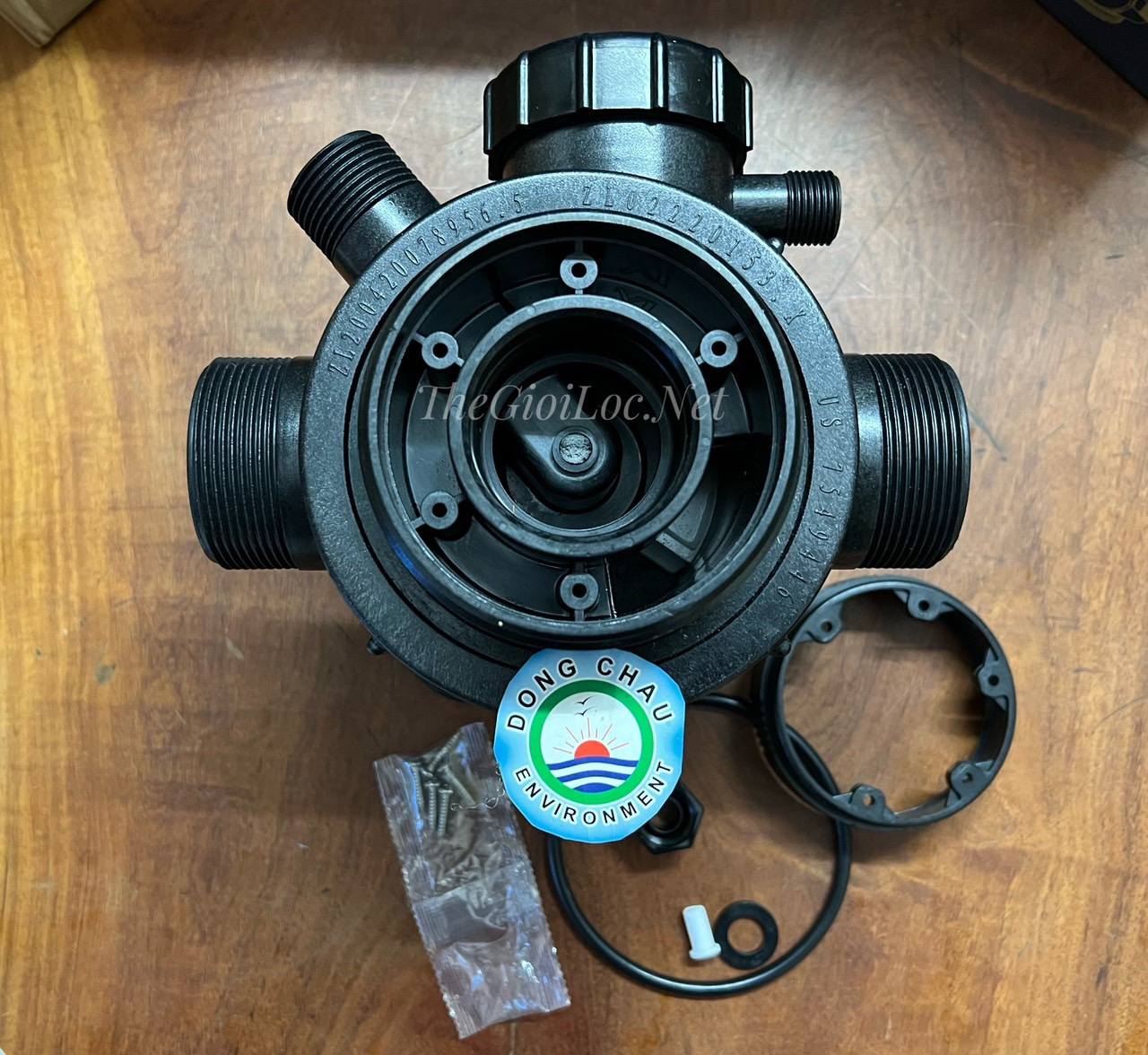 cấu tạo bên trong van 5 ngã Runxin F64D