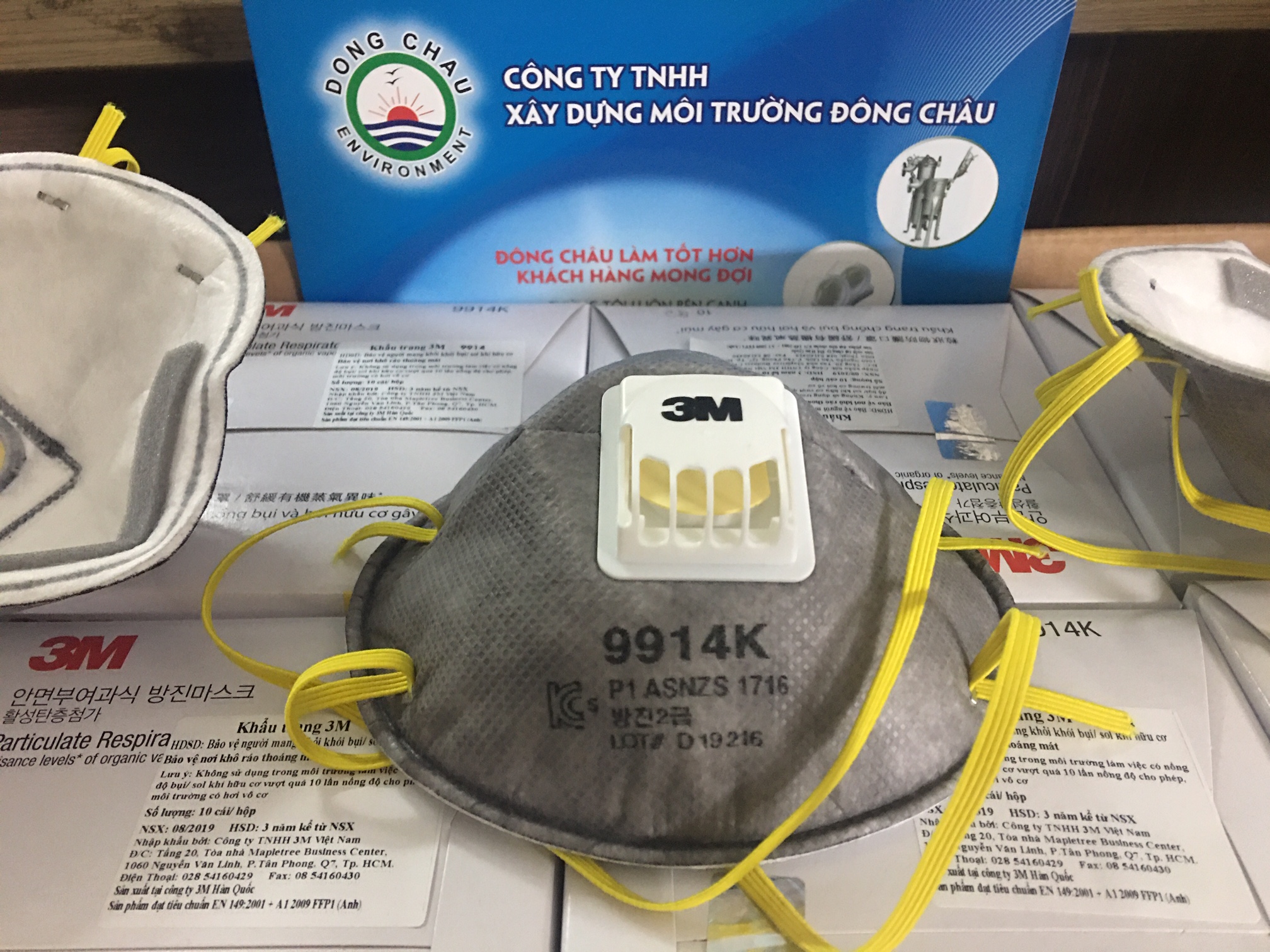 Khẩu trang 3M 9914K than hoạt tính hấp thụ hơi hữu cơ, khí độc Khẩu trang 3M 9914K than hoạt tính hấp thụ hơi hữu cơ, khí độc