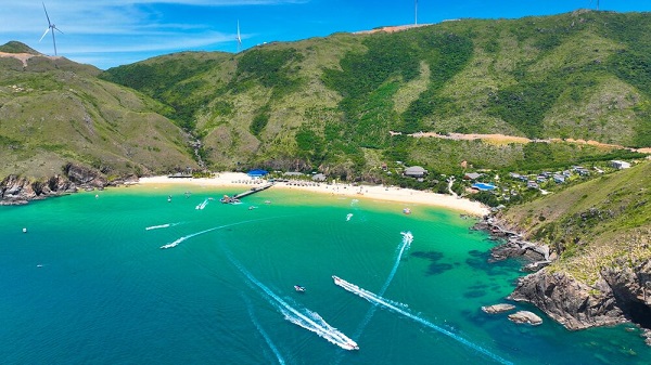 tour-quy-nhon-phu-yen-khoi-hanh-tu-ha-noi