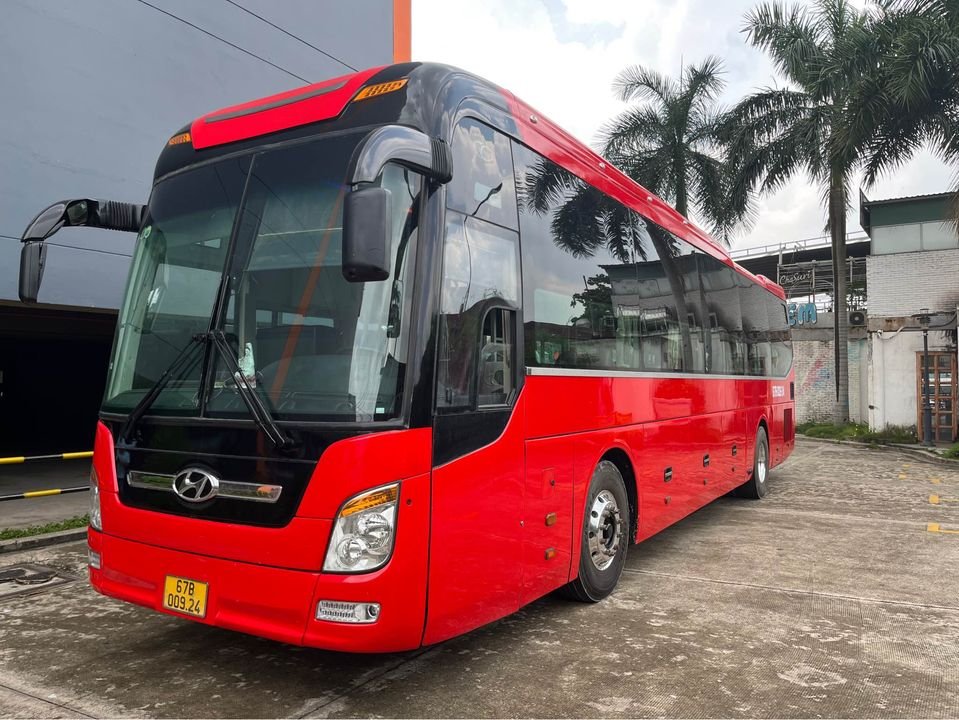 Dịch vụ thuê xe 45 chỗ tại Phú Nhuận Dịch vụ thuê xe 45 chỗ tại Phú Nhuận