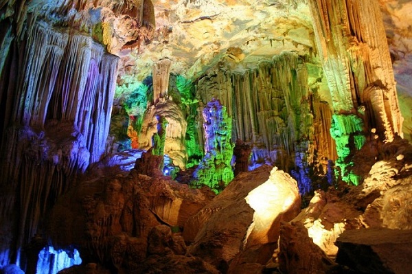 tour-tphcm-ha-noi-ho-ba-be-3ngay-2-dem.jpg