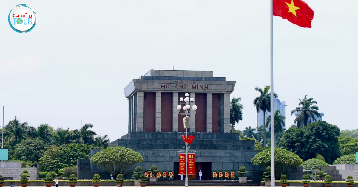 Tour du lịch TPHCM - Hà Nội - Ninh Bình - Hạ Long - Sapa 5 Ngày 4 Đêm