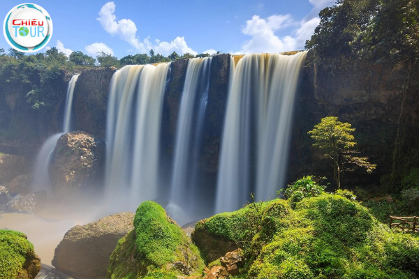 Du lịch Thác Voi tại Đà Lạt