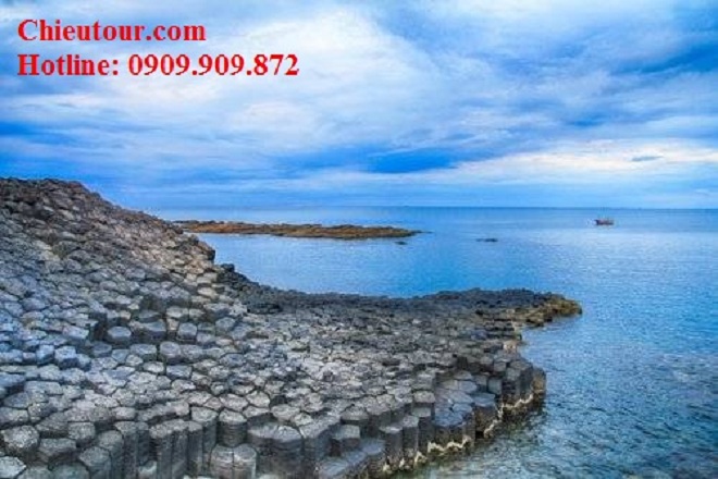TOUR DU LỊCH NHA TRANG PHÚ YÊN QUY NHƠN TOUR DU LỊCH NHA TRANG PHÚ YÊN QUY NHƠN