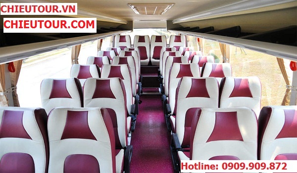 thue-xe-29-cho-tai-quan-12-gia-re-chieutour