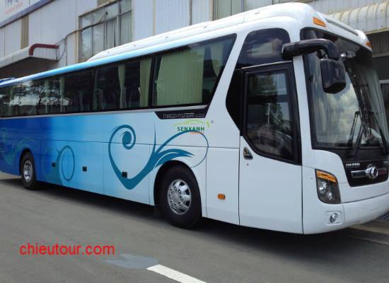 Xe Univer 45c hiện đại