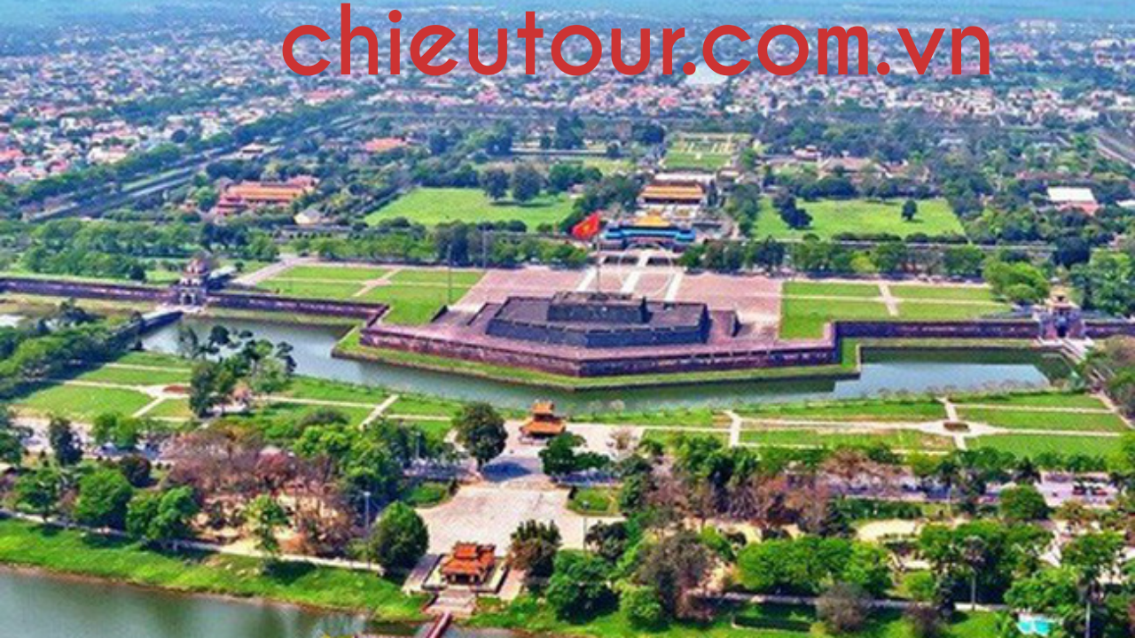 TOUR DU LICH MIỀN TRUNG TOUR DU LICH MIỀN TRUNG