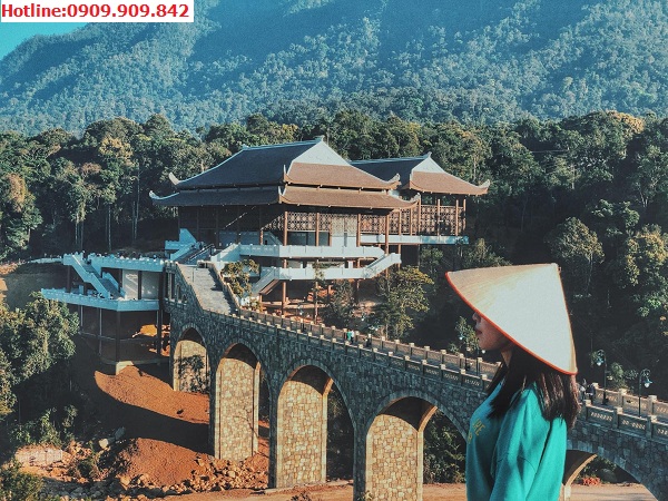 Chùa Yên Tử - Đất Tổ Phật Giáo Việt Nam