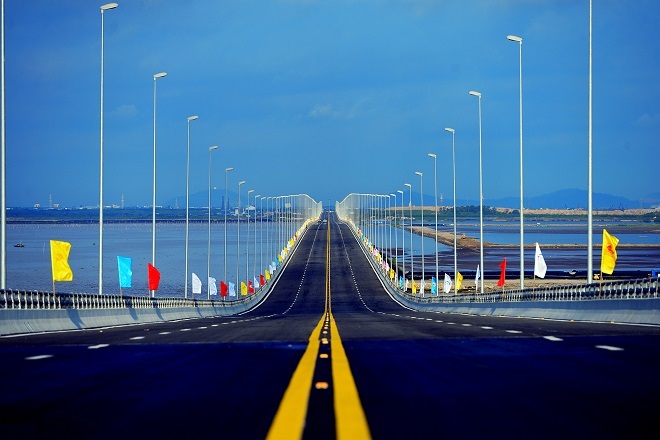 Hà Nội - Hạ Long - Ninh Bình - Tràng An - Bái Đính Hà Nội - Hạ Long - Ninh Bình - Tràng An - Bái Đính